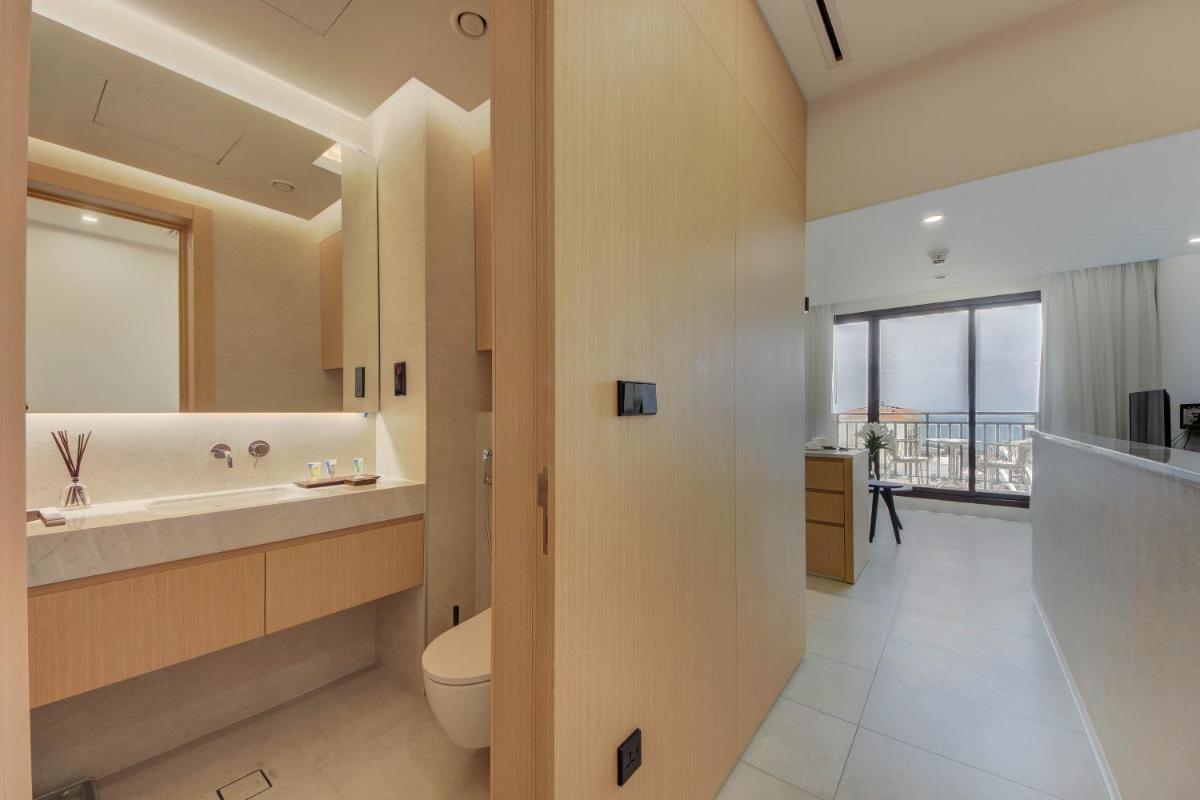Luxe Getaways Royal Amwaj Palm Jumeirah Resort Apartment Holiday Home