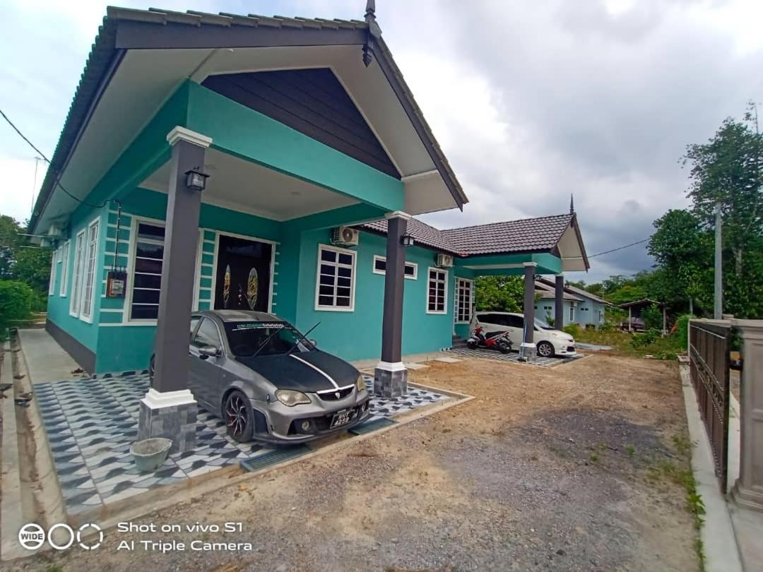 Gemia Rumah Tamu - 3 bilik aircond - near nasi dagang Atas tol photo 2