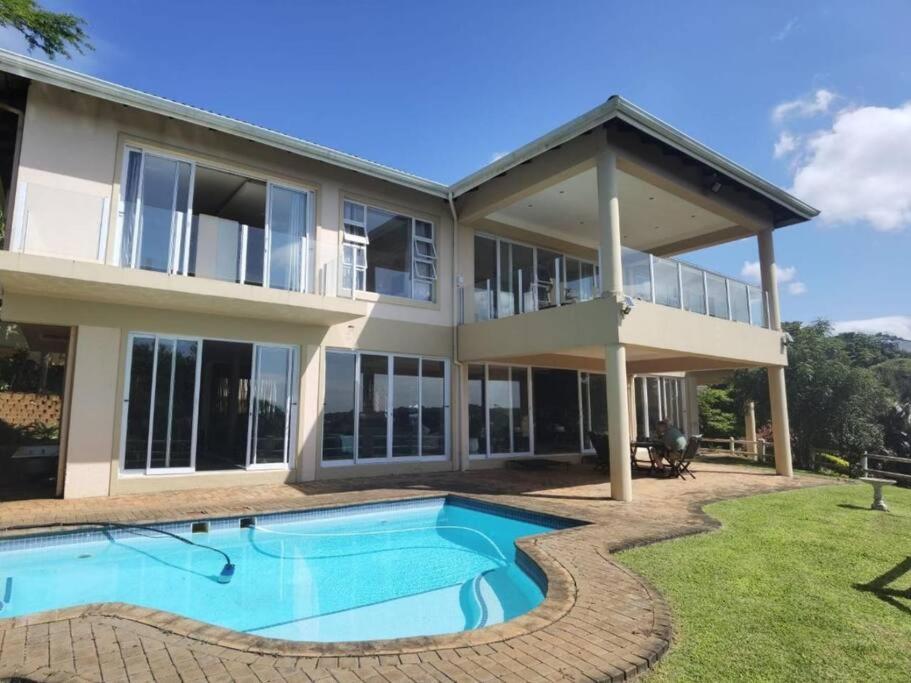 The Big 5 Golfhouse view 2