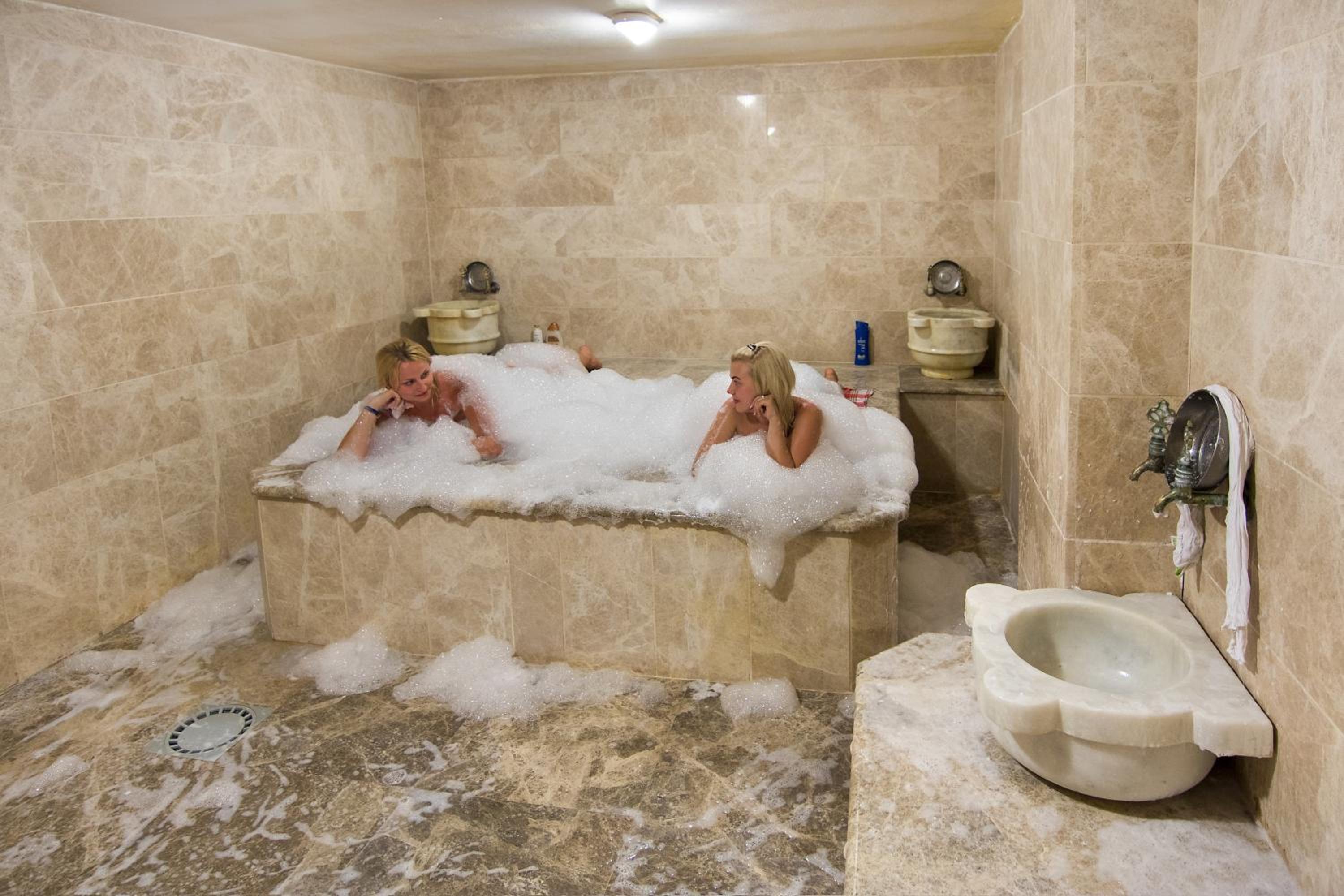 Romance Beach Hotel - Image 56
