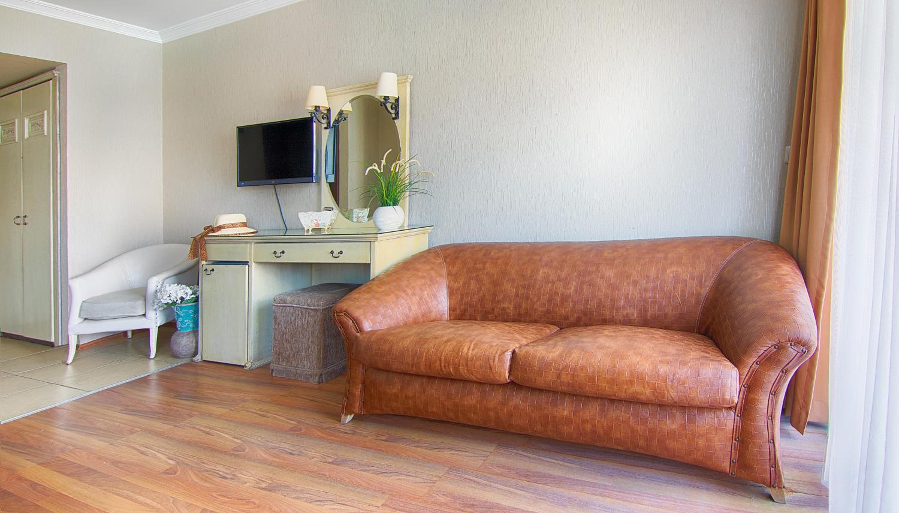 Romance Beach Hotel - Image 51