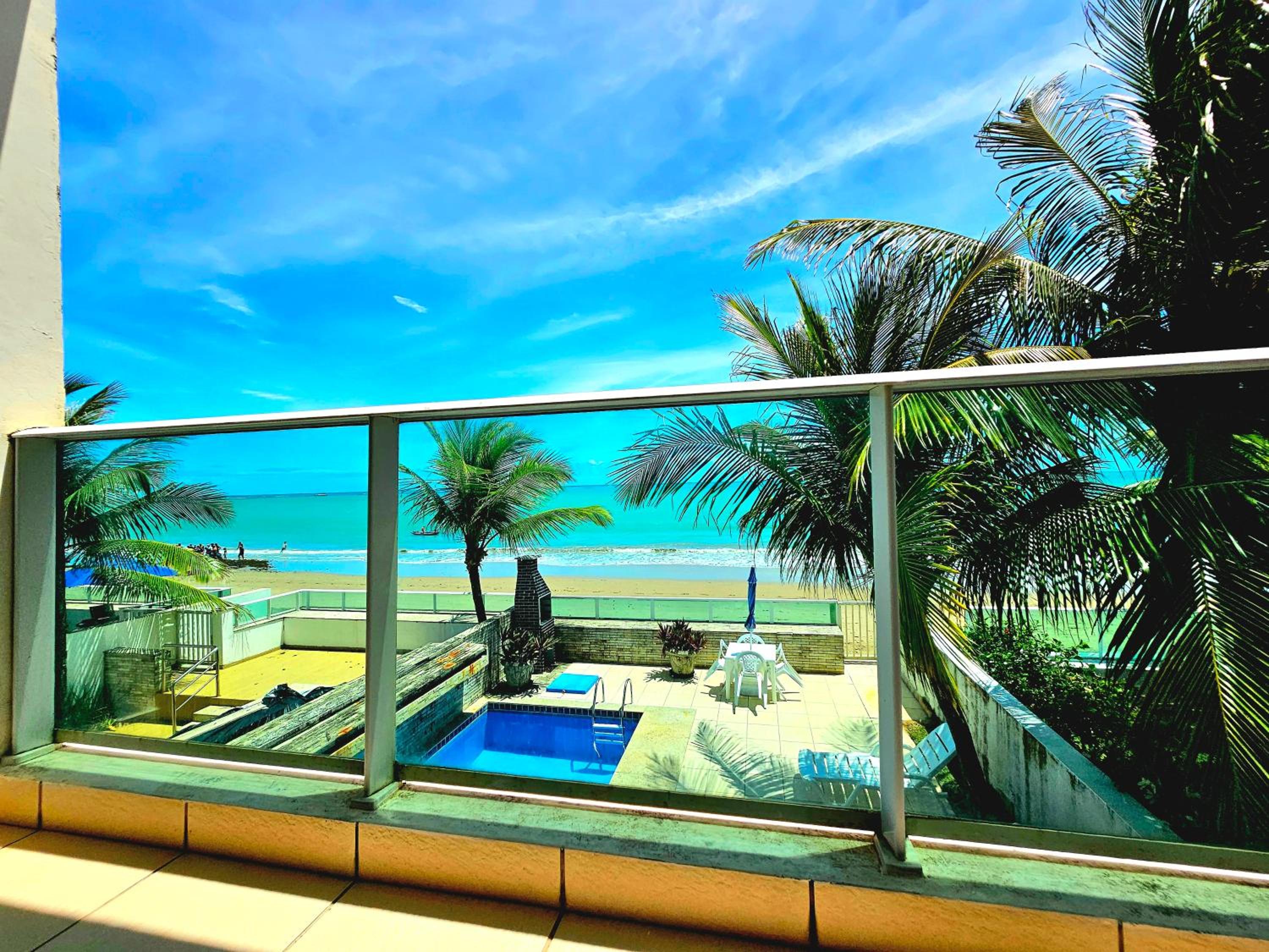 Romantic Sea Villa w/AMAZING SEA VIEW - DIRECTLY ON THE BEACH!