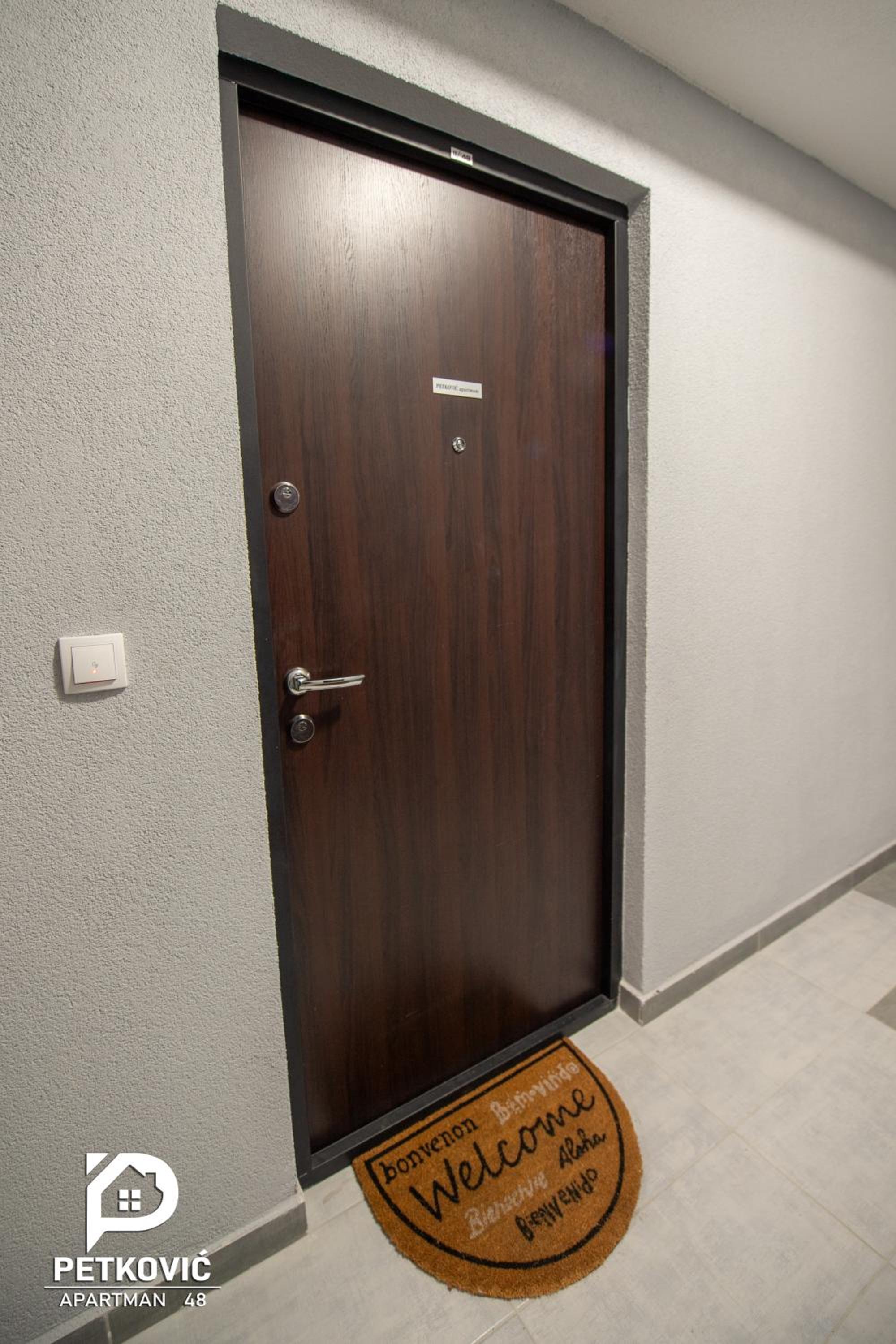 Photo 32