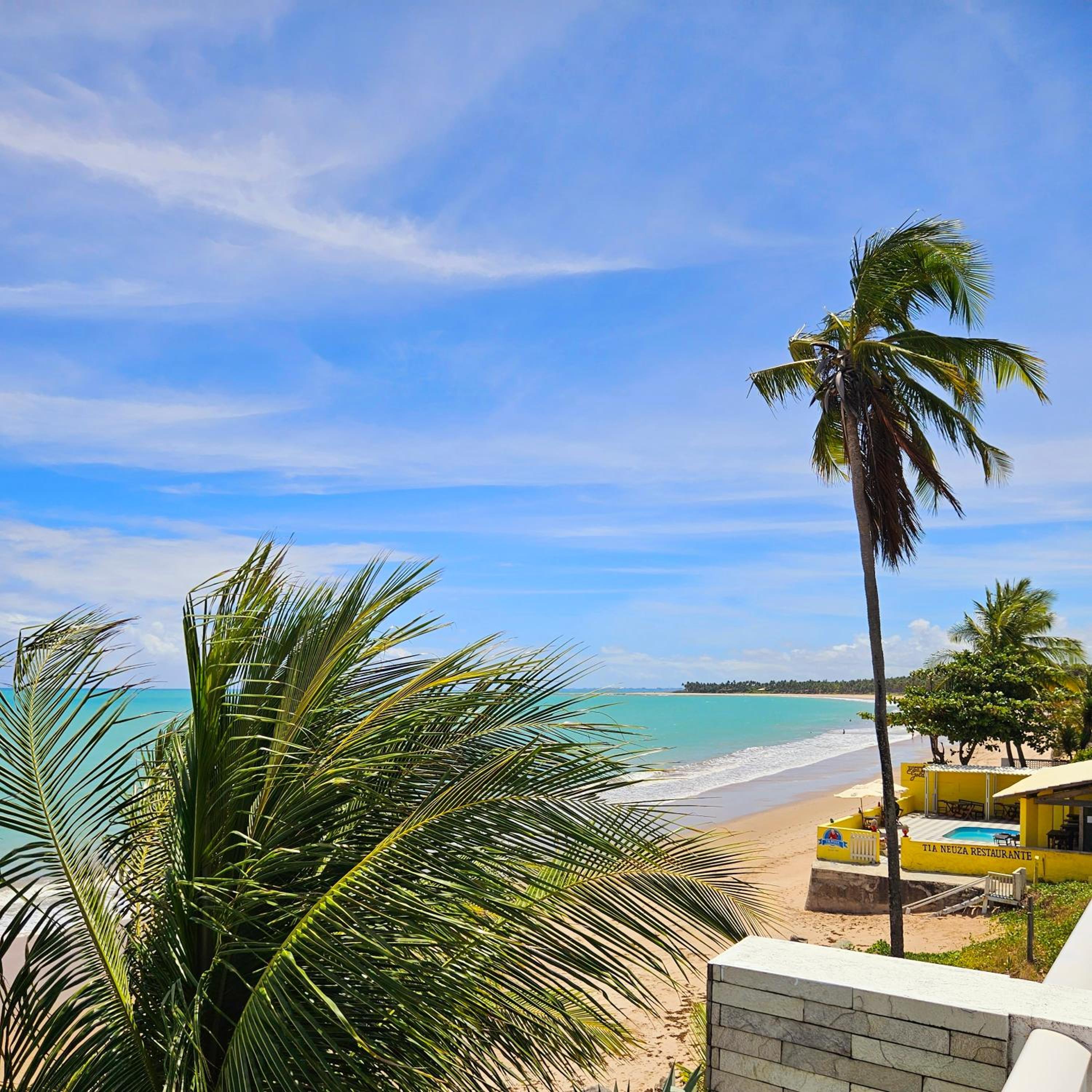 Romantic Sea Villa w/AMAZING SEA VIEW - DIRECTLY ON THE BEACH!
