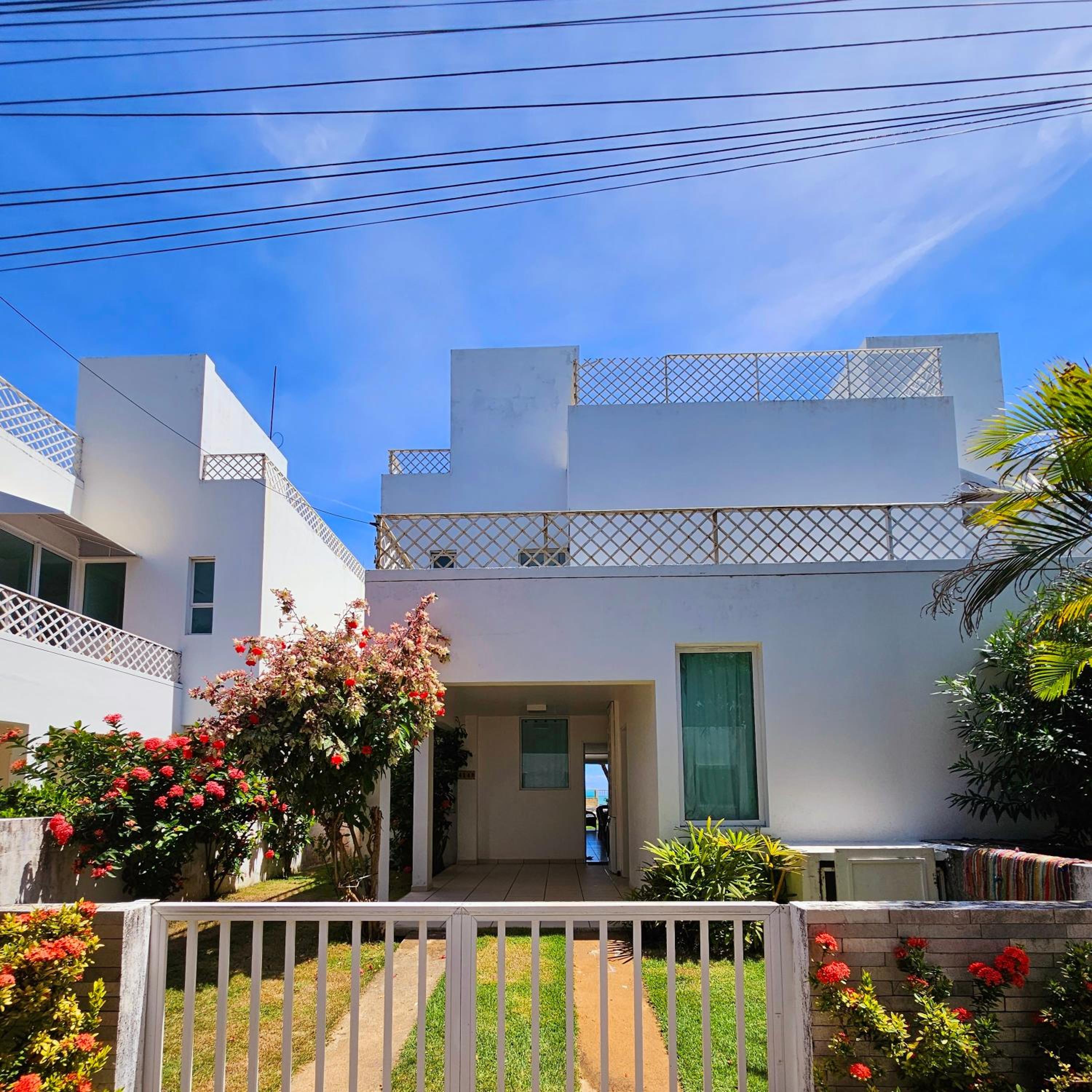 Romantic Sea Villa w/AMAZING SEA VIEW - DIRECTLY ON THE BEACH!