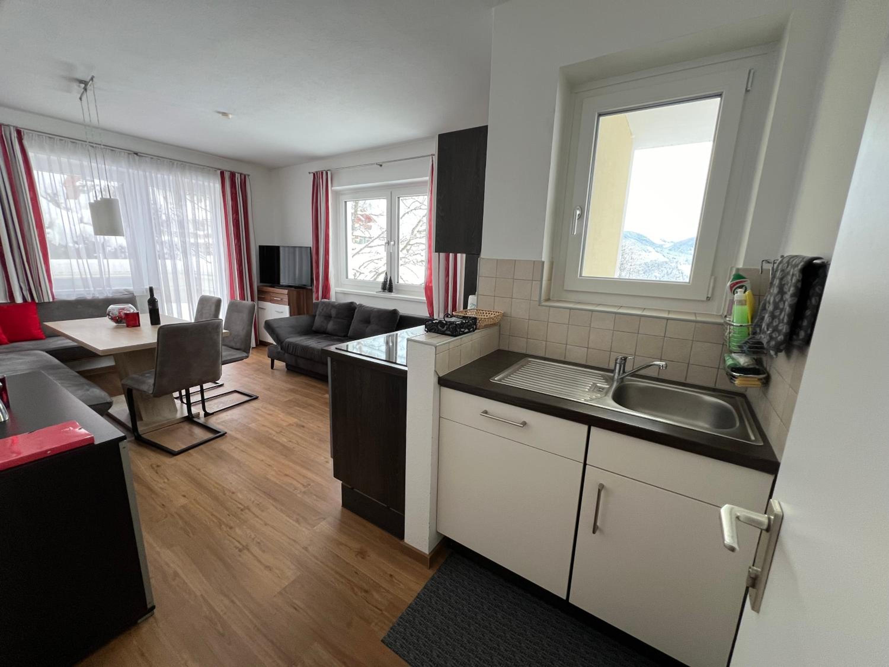 Haus Alpina Ski In & Ski Out