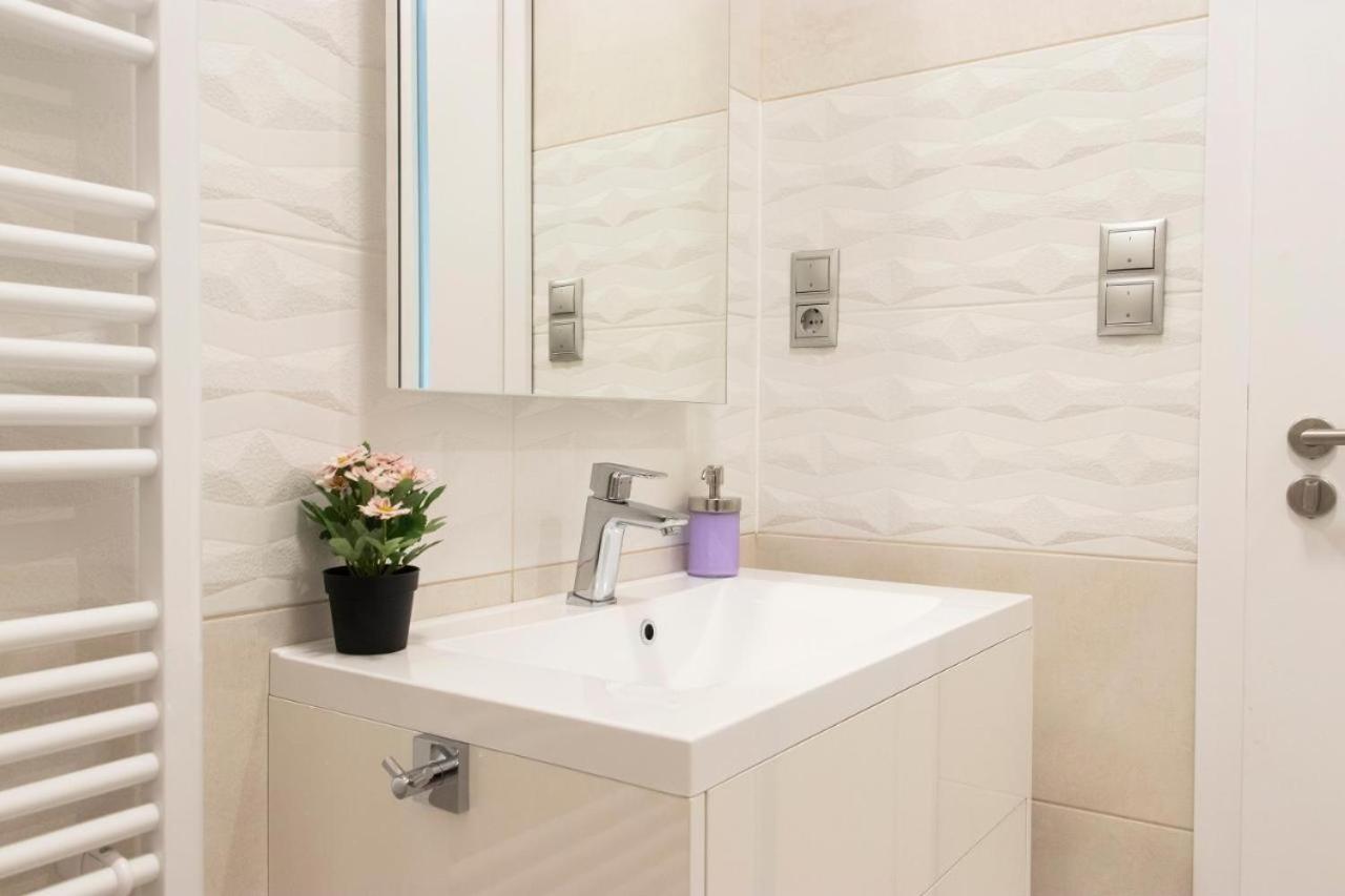 Central Relax Boutique Suites