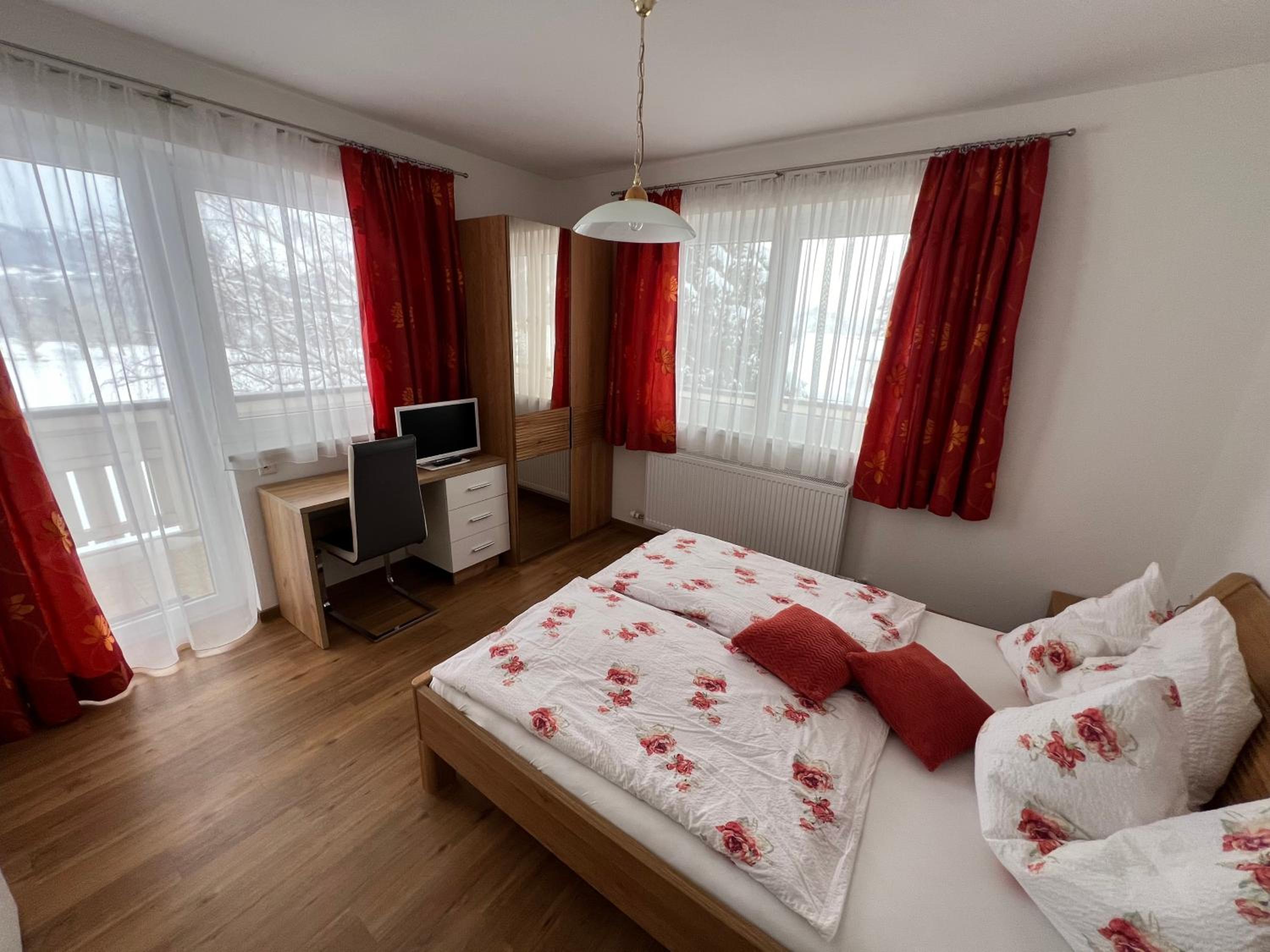 Haus Alpina Ski In & Ski Out