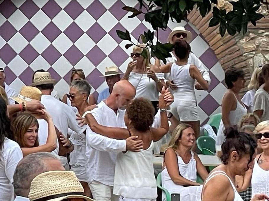 Pinzon, gezellige familievilla met groot zwembad.