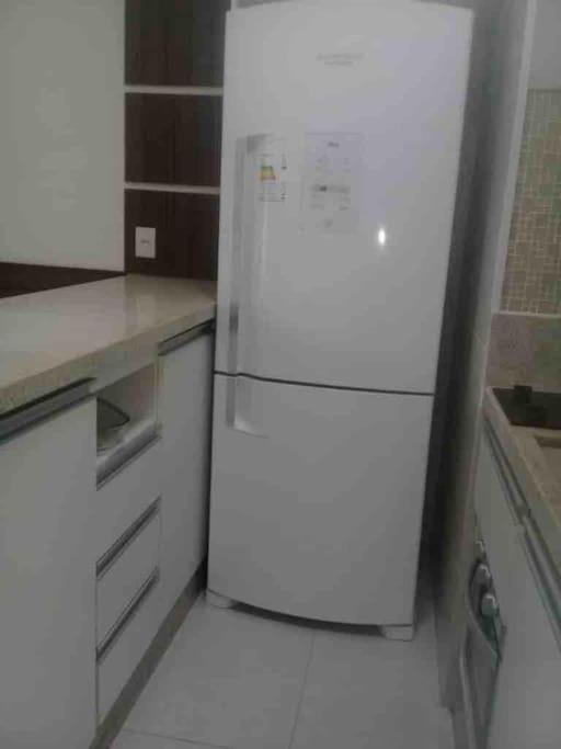 Apartamento frente ao mar condomínio Jubiabá ilhéus olivença