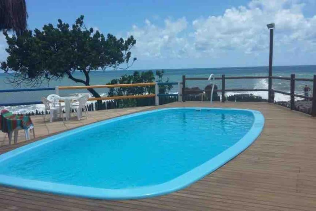 Apartamento frente ao mar condomínio Jubiabá ilhéus olivença