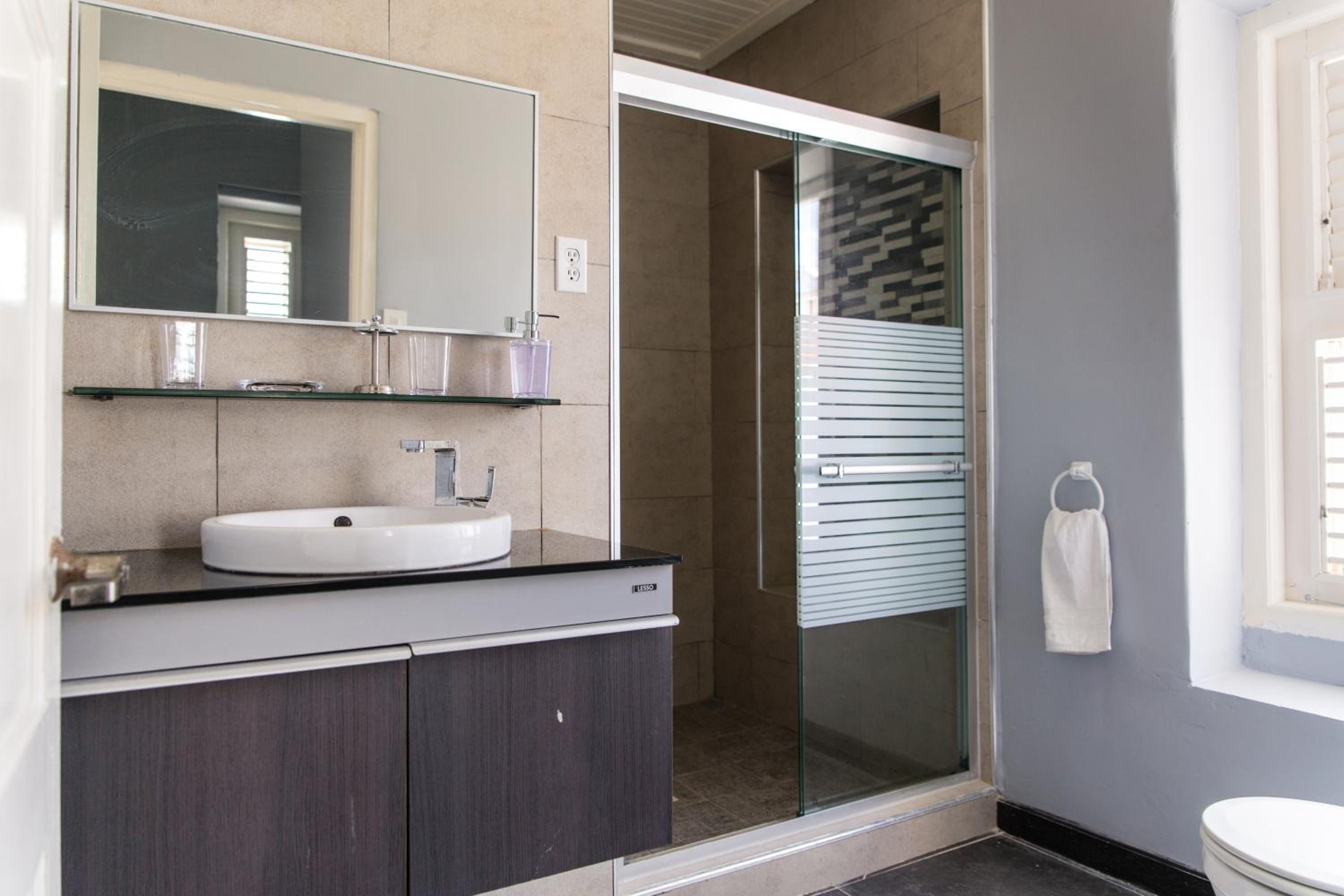 Bario Hotel