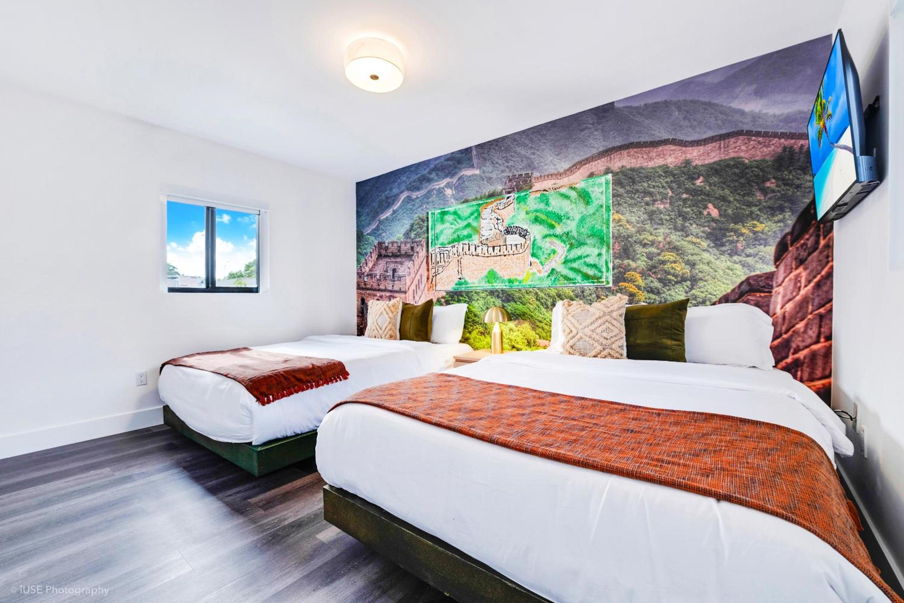 hotel room