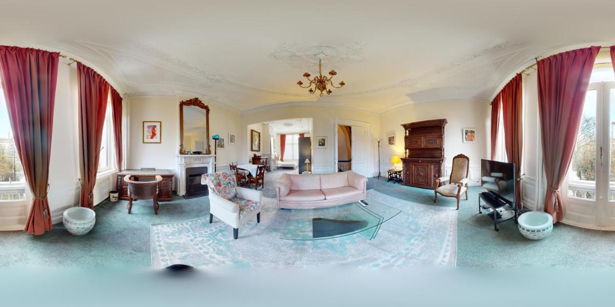 Vondelparkmuseum Inn
