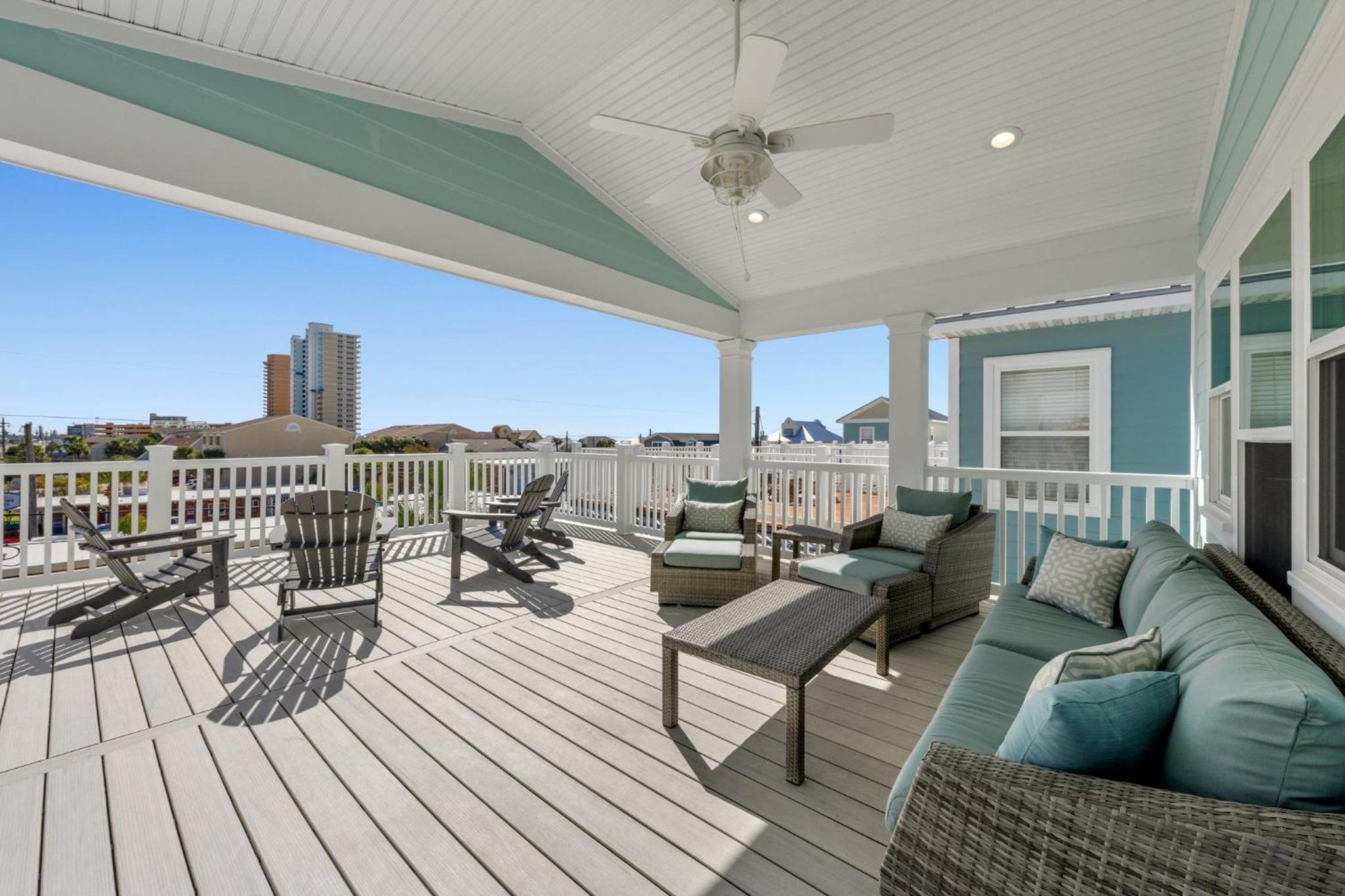 Spectacular 3br 4ba w/ Private Pool, 2 Min Walk to Beach - Sleeps 15! view 2