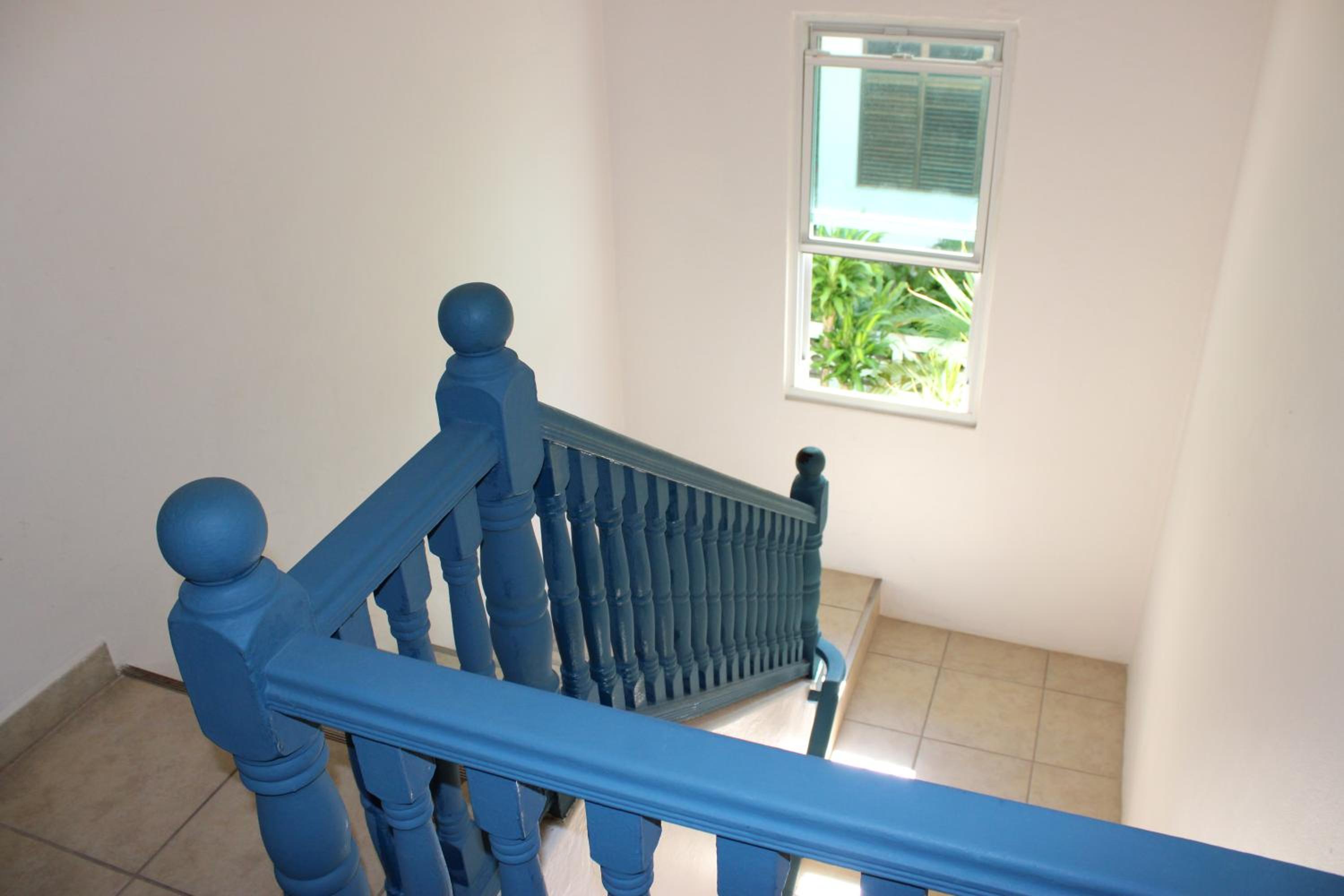 Numero Uno Beach Apartments - Property Image 75