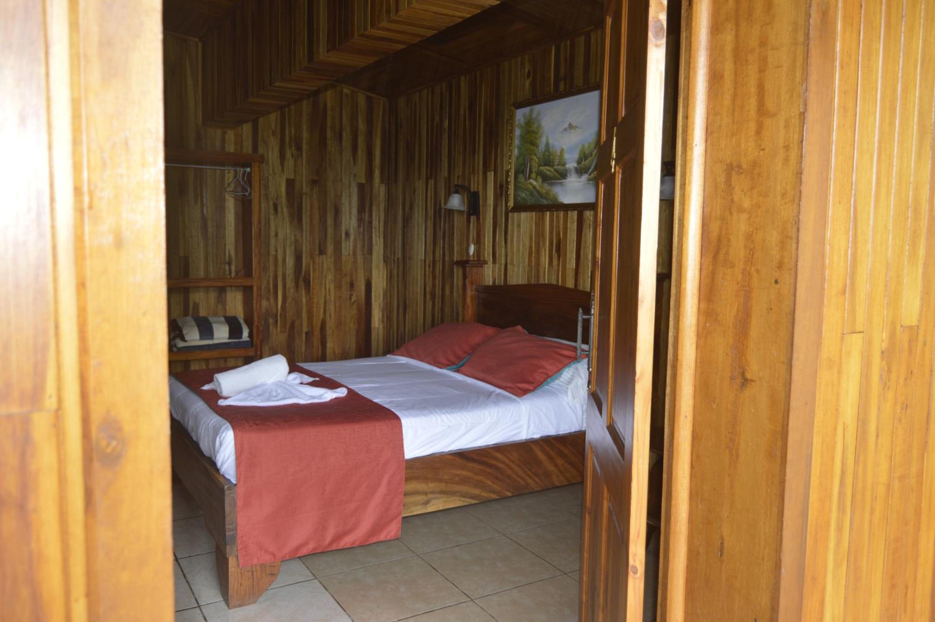 Belcruz family lodge