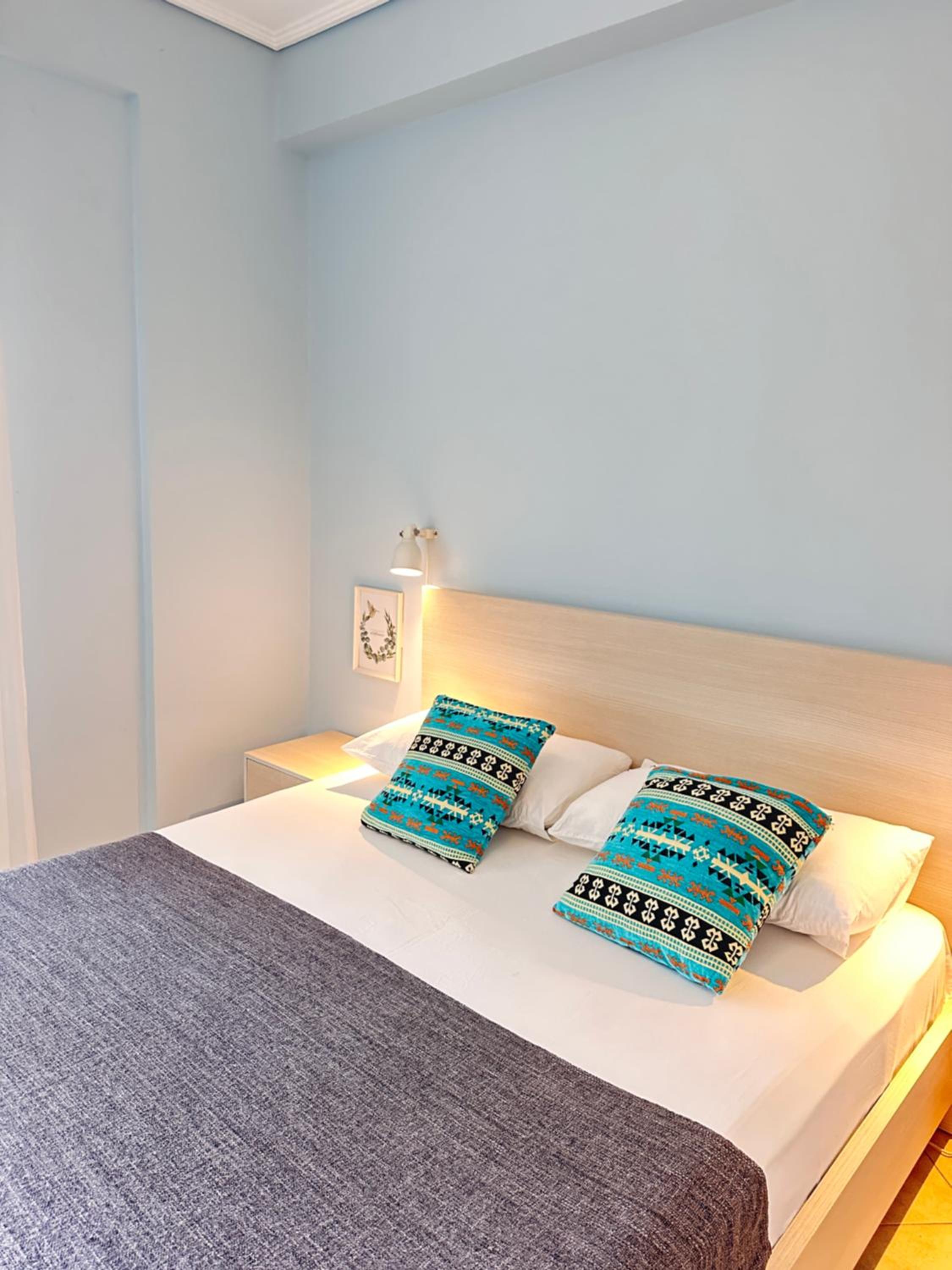 Blue Spacious Sea View Apartment