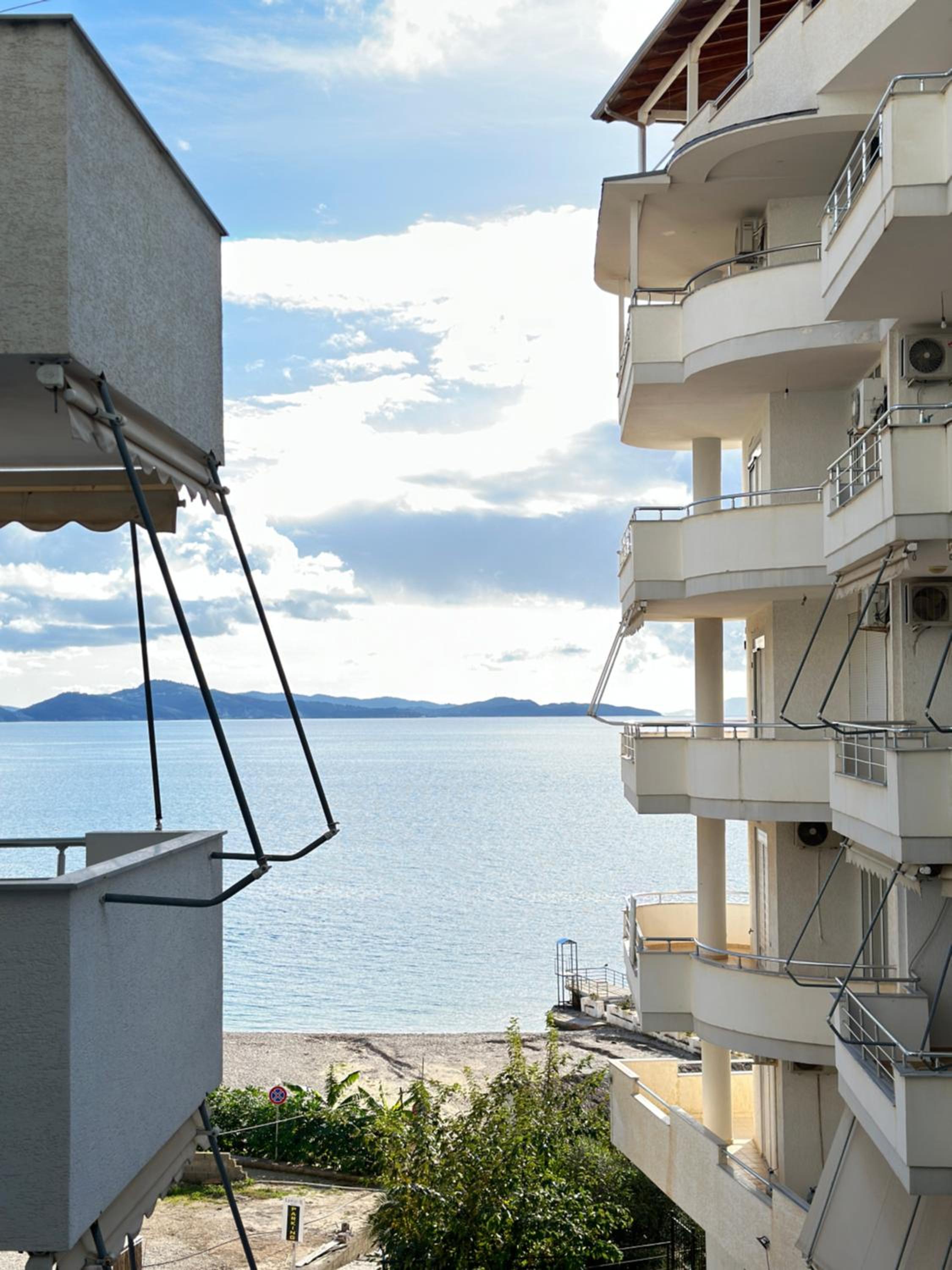 Blue Spacious Sea View Apartment