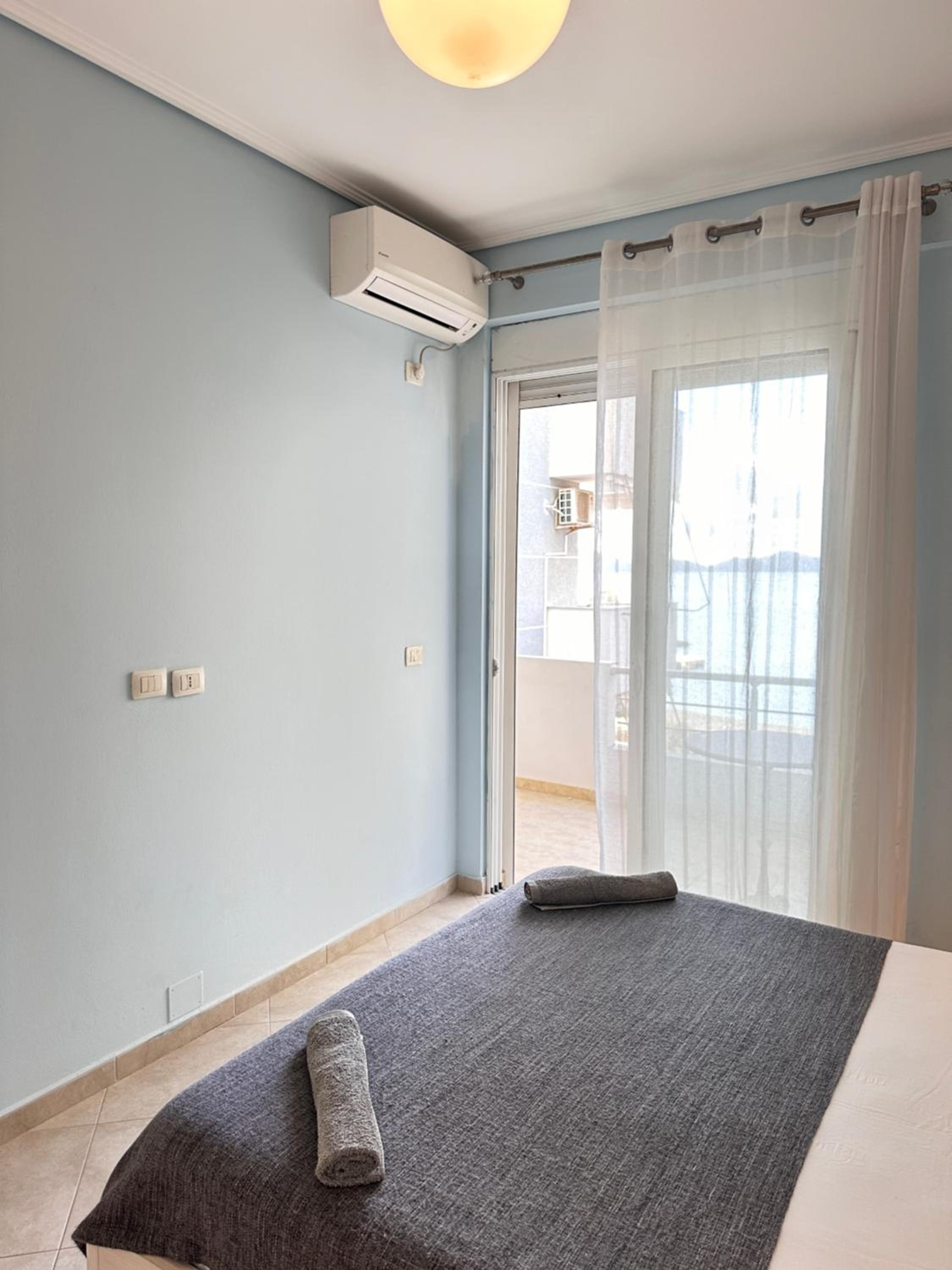 Blue Spacious Sea View Apartment