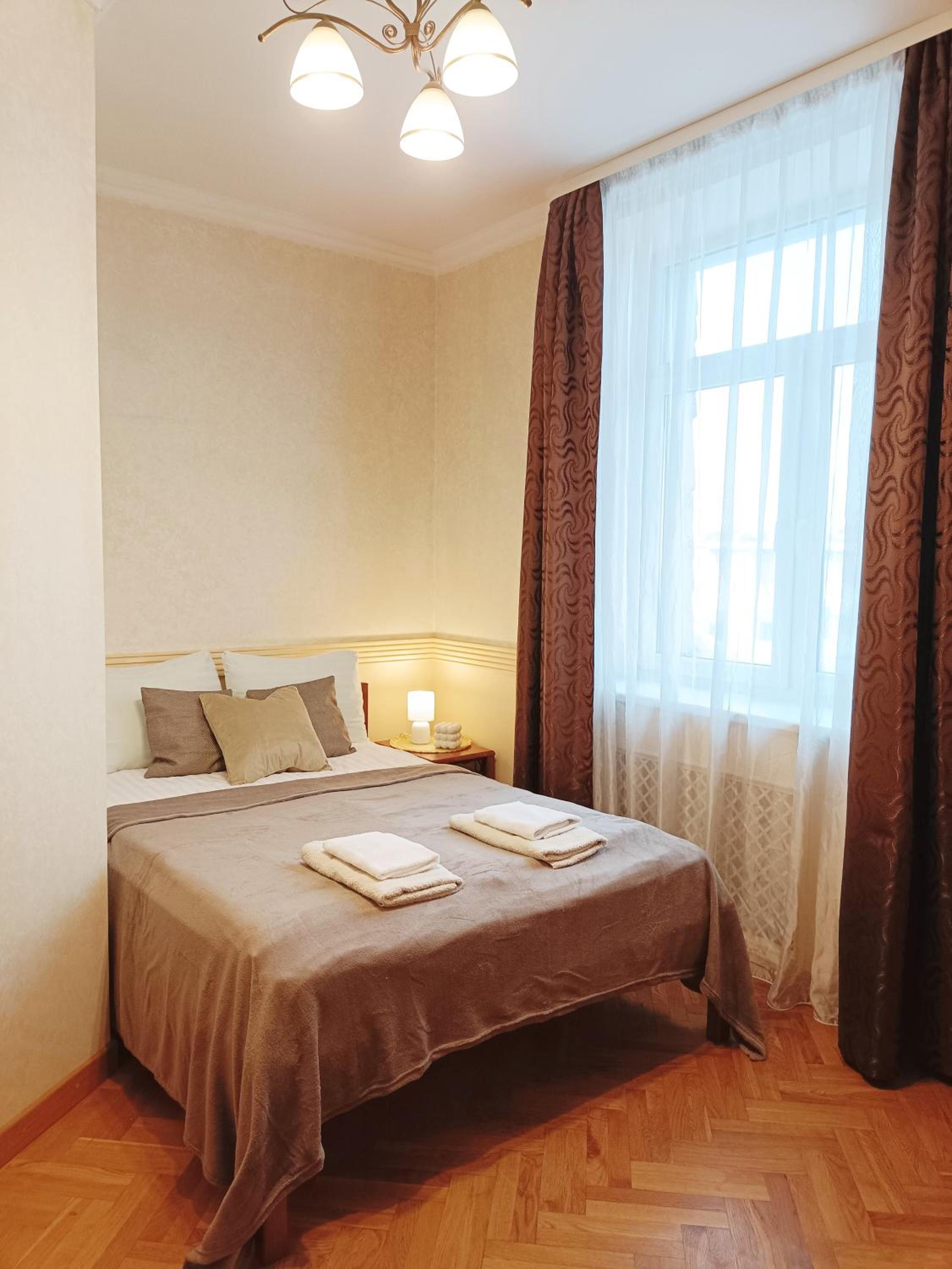 Old Town Retreat with Stunning Cathedral Views Two bedroom Apartment view 5