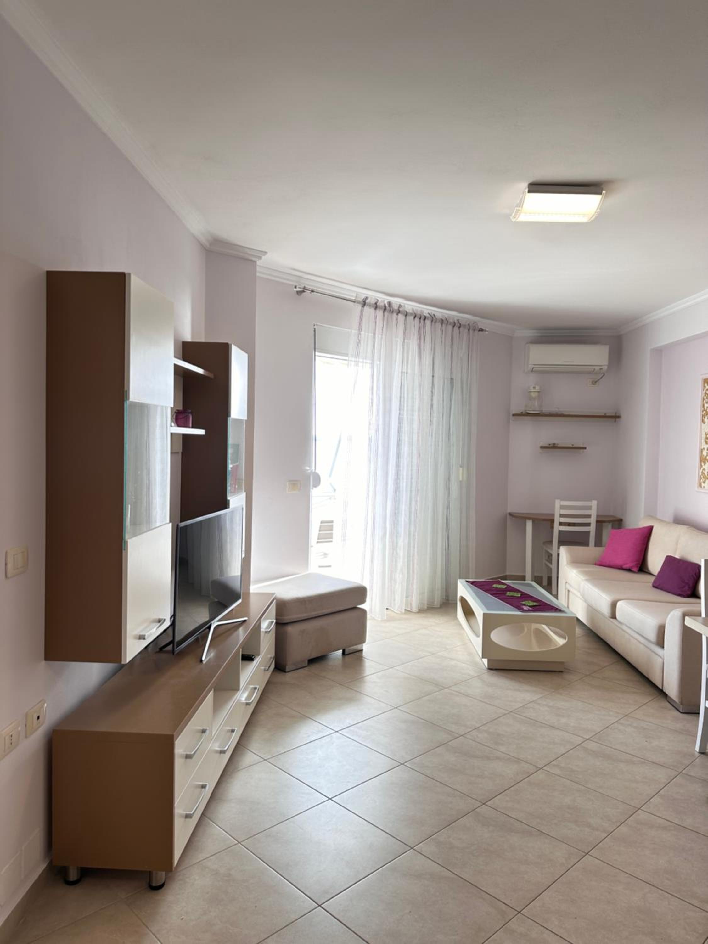 Violet Sea View Apartment