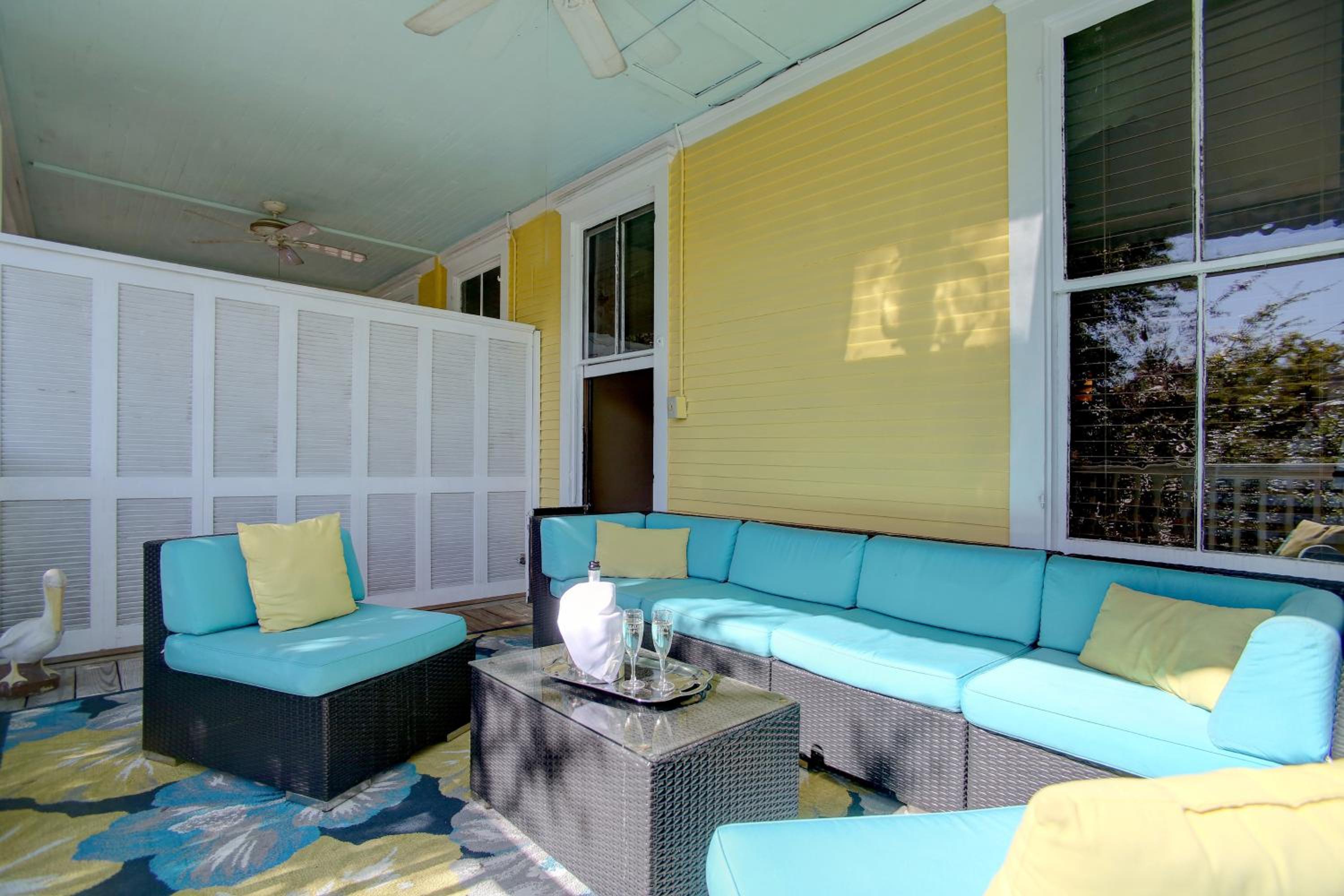 Azalea Inn and Villas