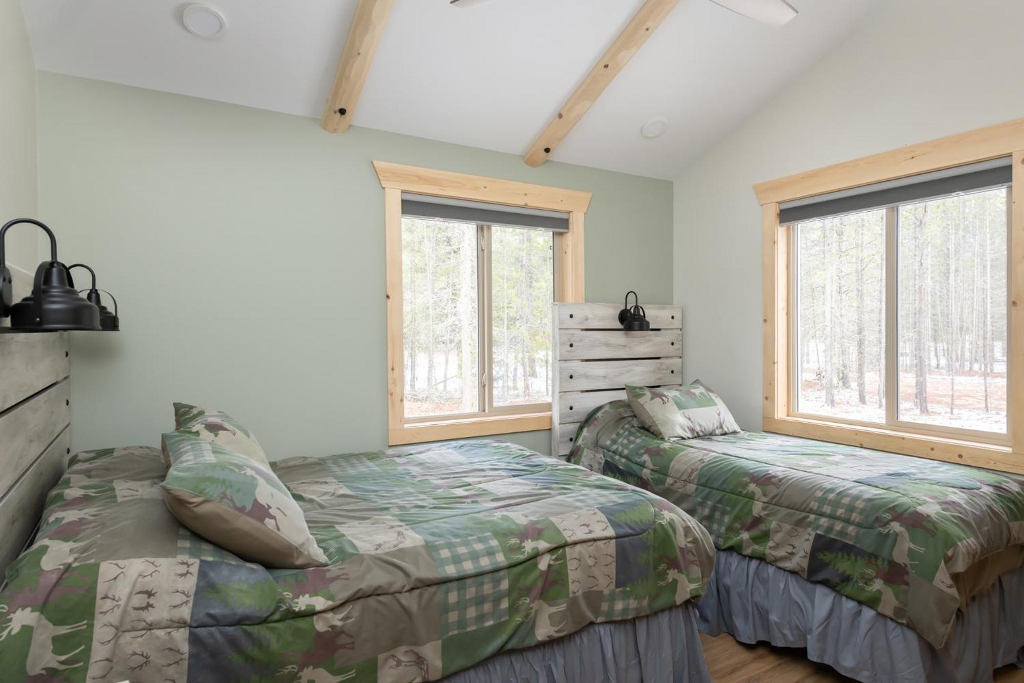 The Golden Eagle Cabin