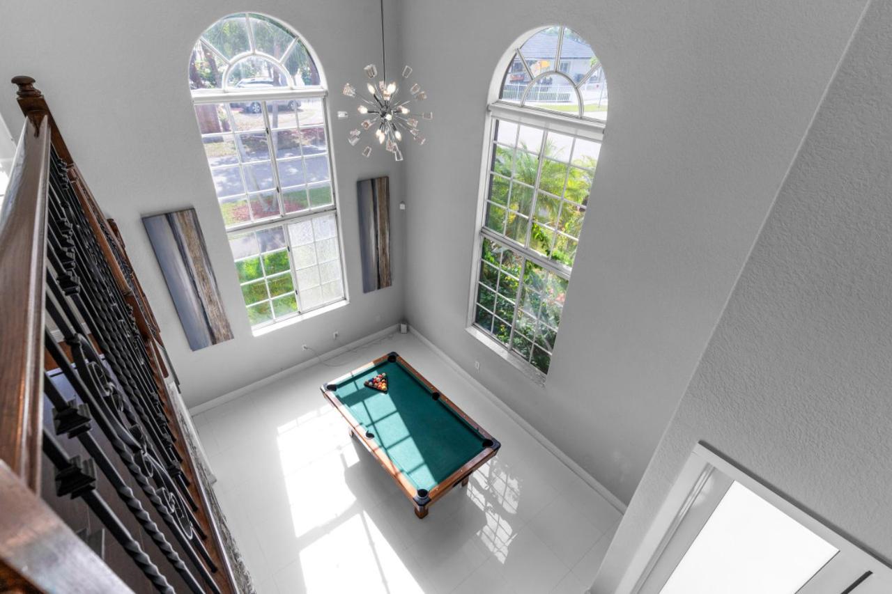 Prestigious Home with Pool