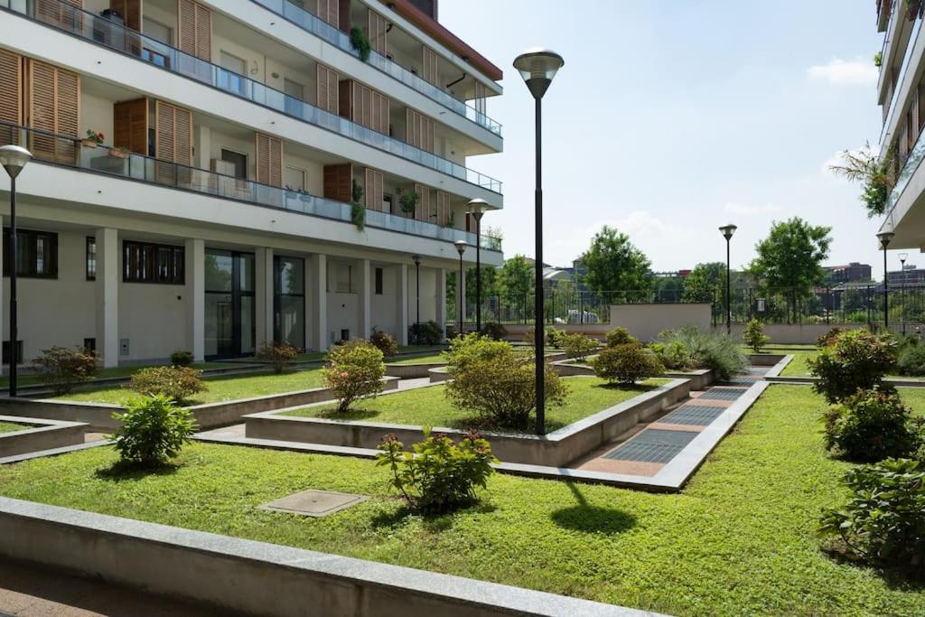 attico in un'oasi di verde sui navigli - NavigliApartments