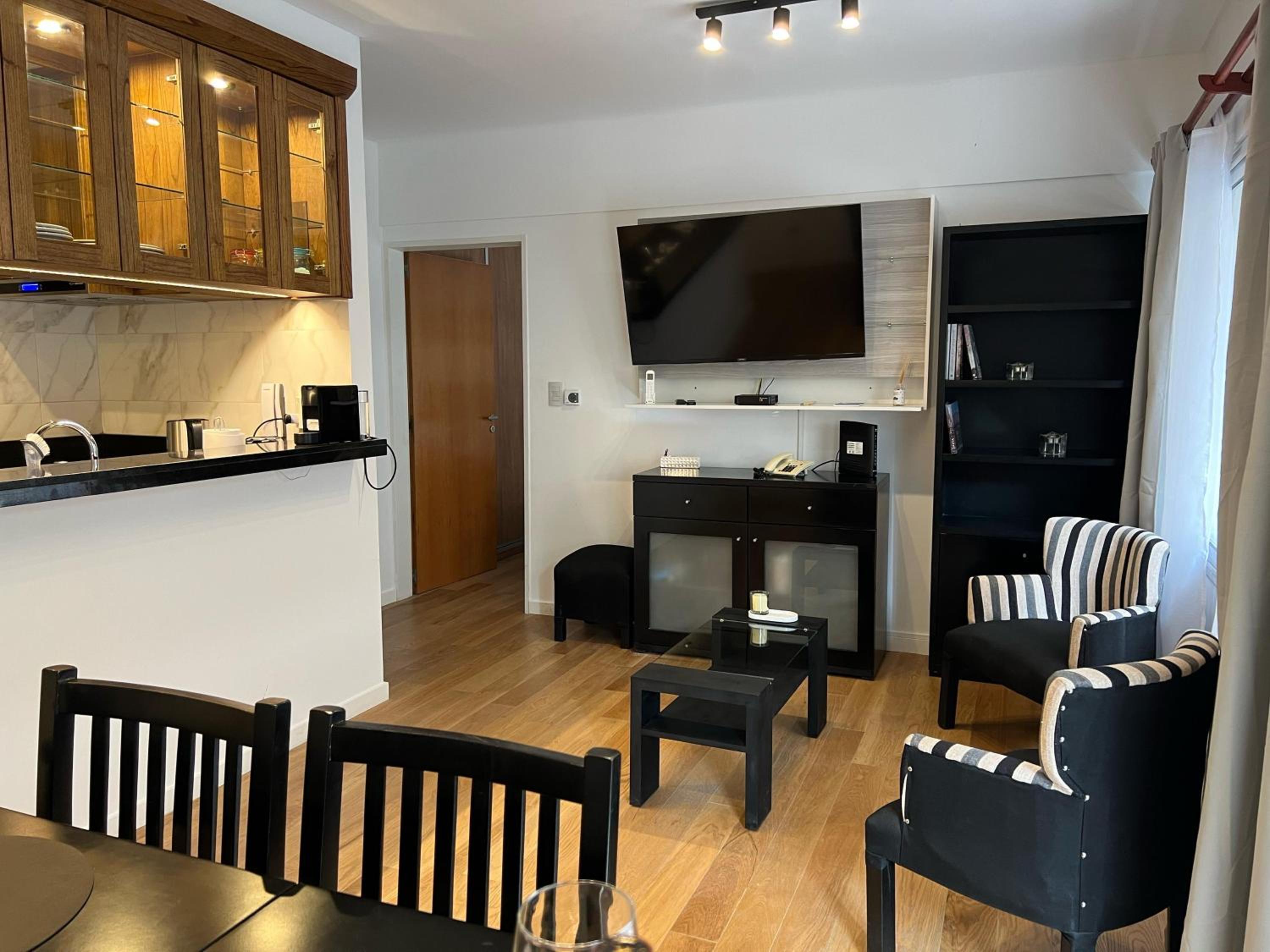 DEPARTAMENTO ENTERO CON SERVICIOS excelente