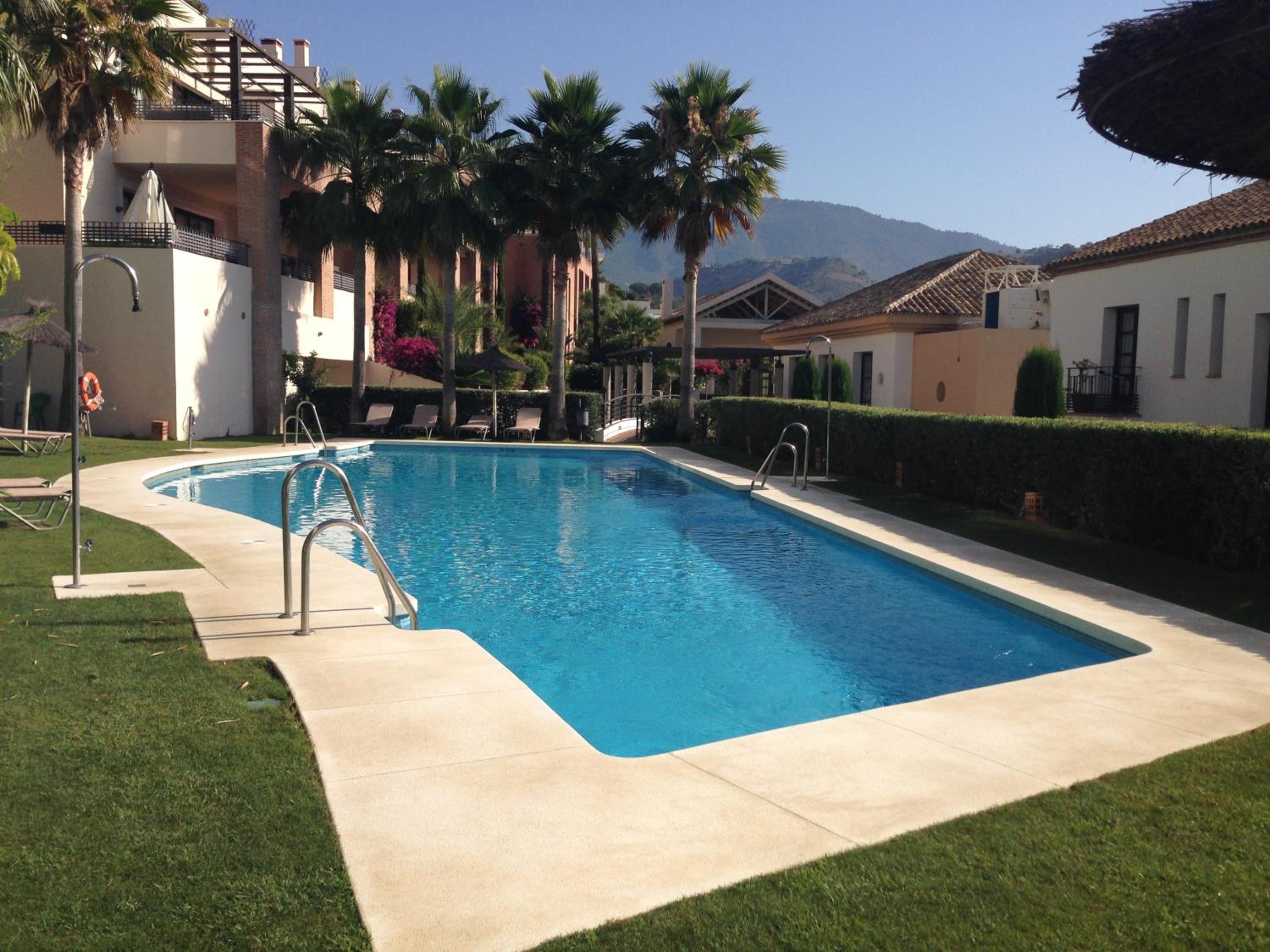 Hotel El Casar Apartments - Image 1