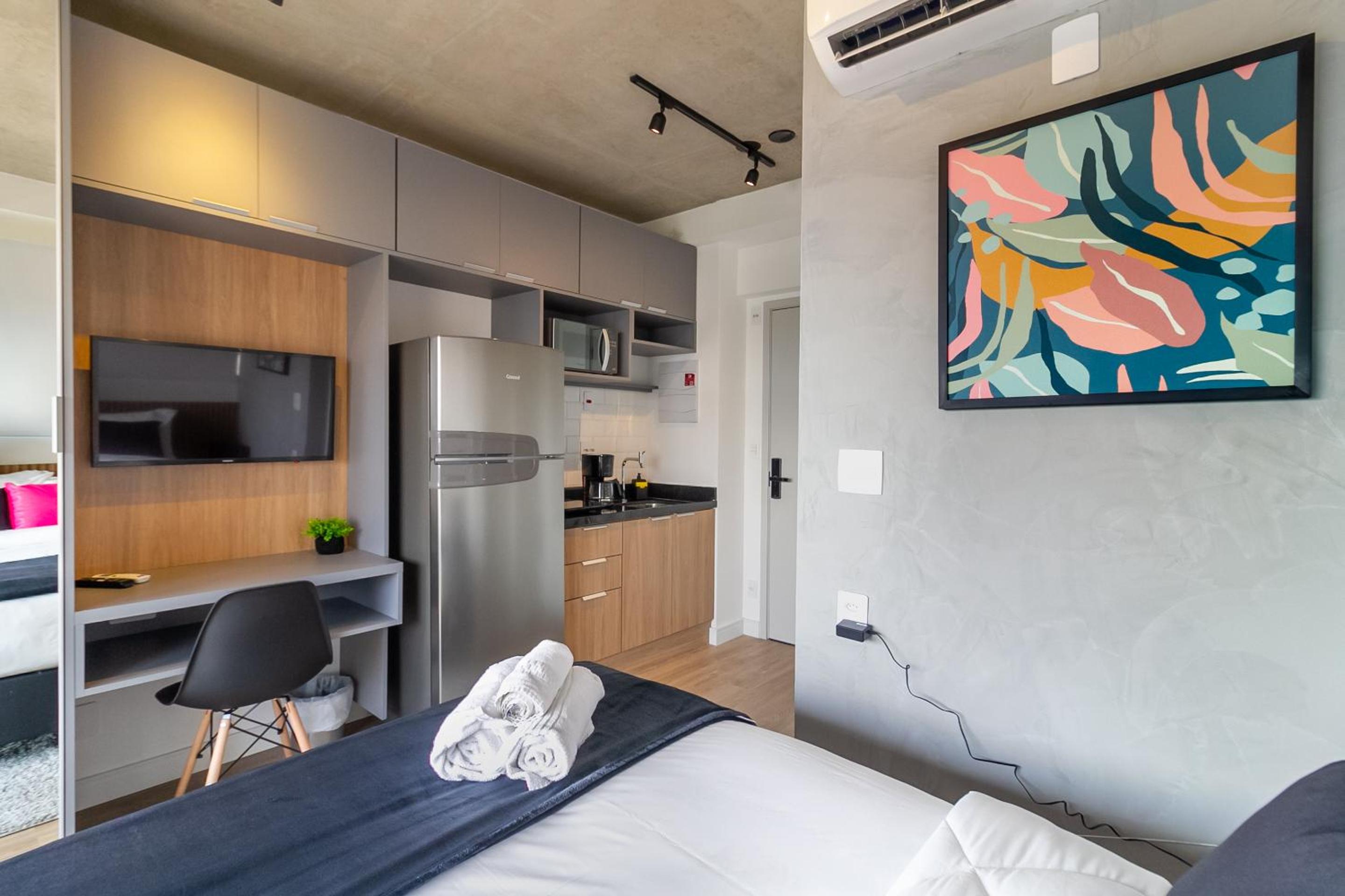 360 VN On Lorena by Housi