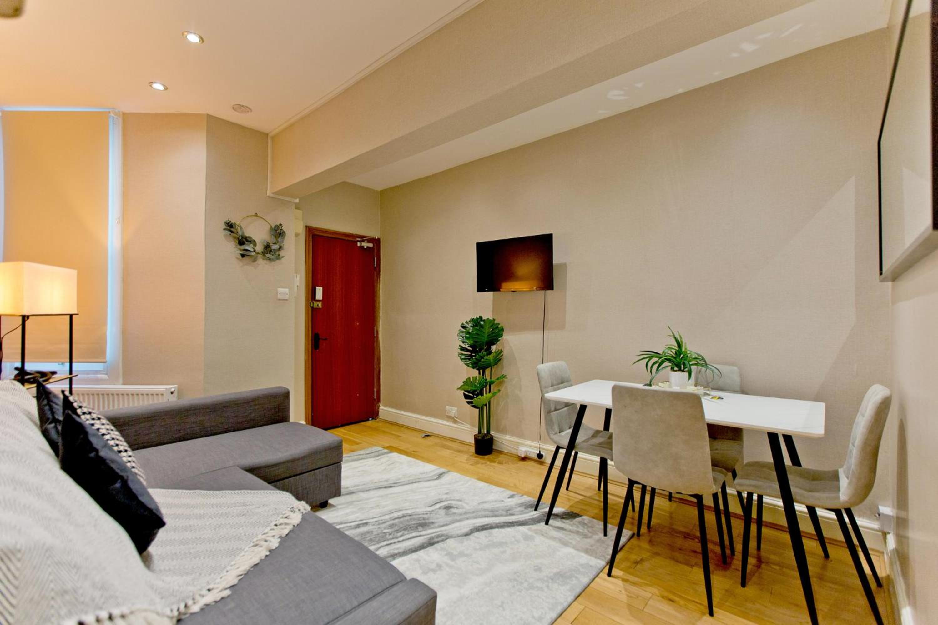 Imperial Earls Court Apartments
