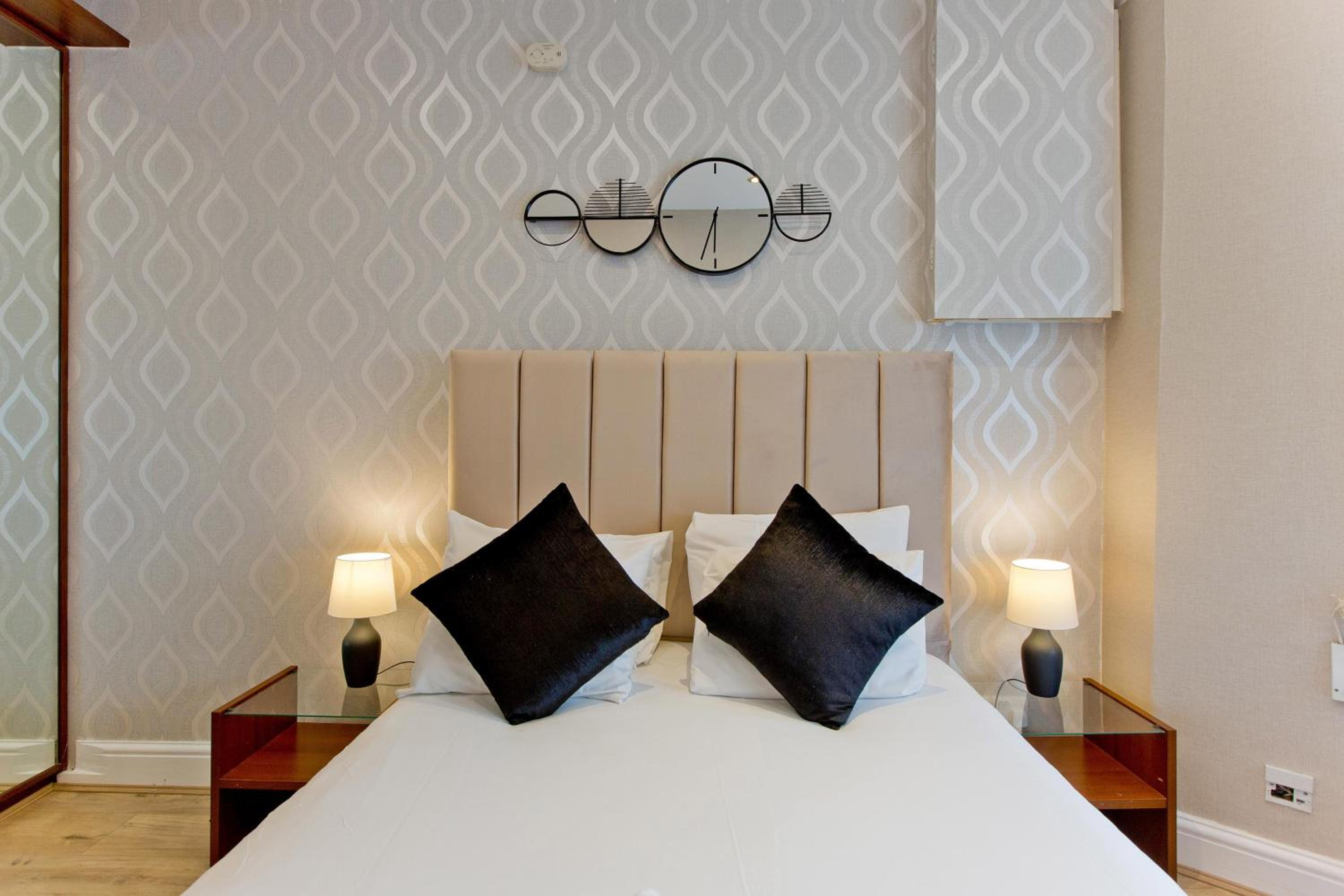 Imperial Earls Court Apartments