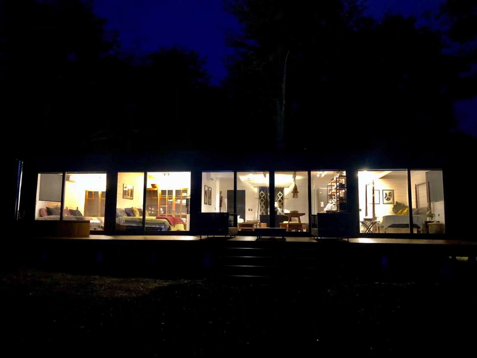 Calma Cabins
