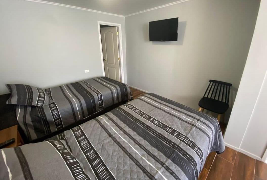 HOSTAL IROS