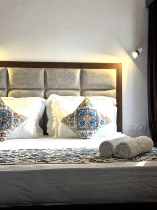 Feather Stays - 4 BHK Apartment in a Villa view 3