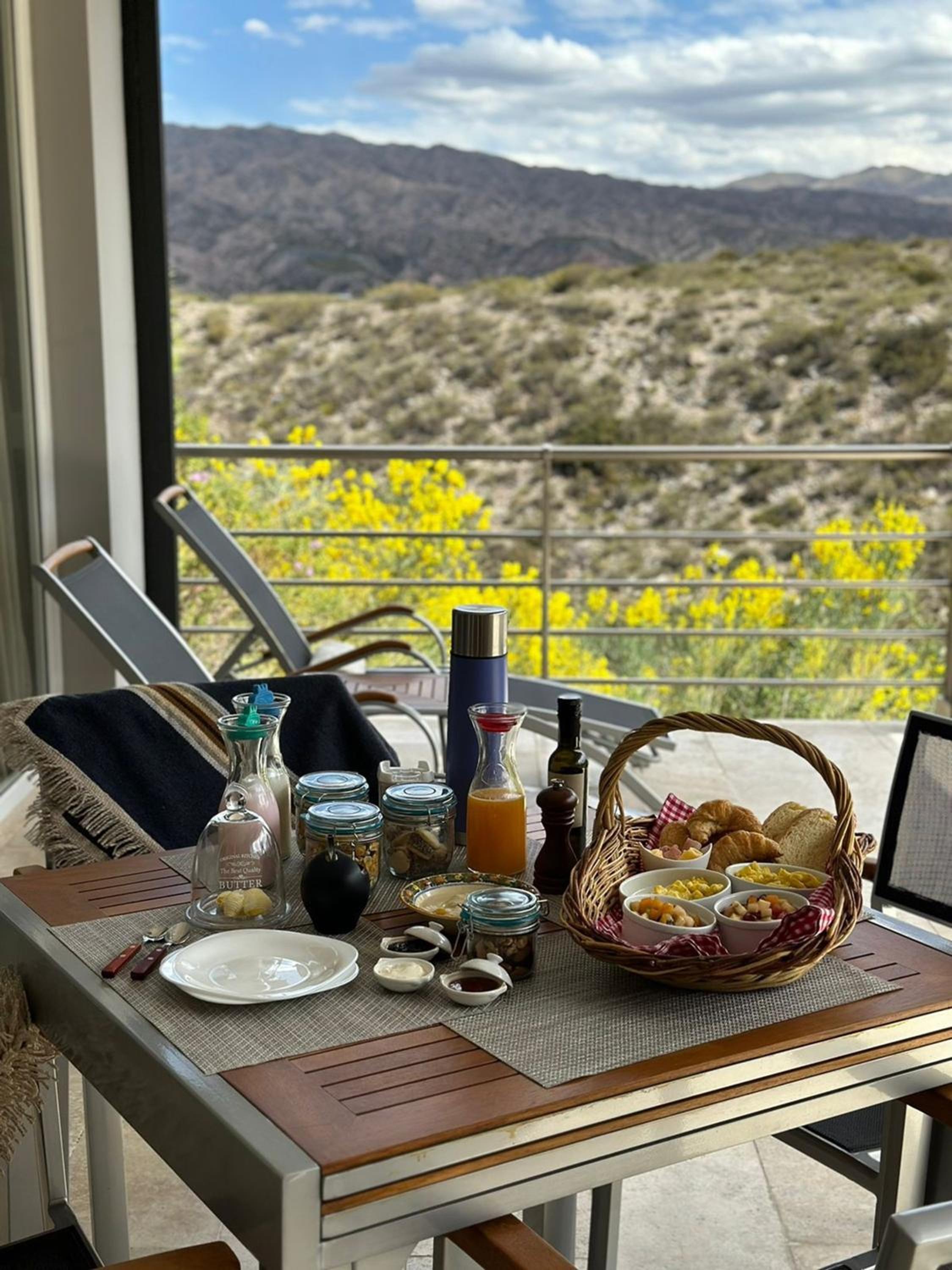 El Carmelo Mountain Lodge