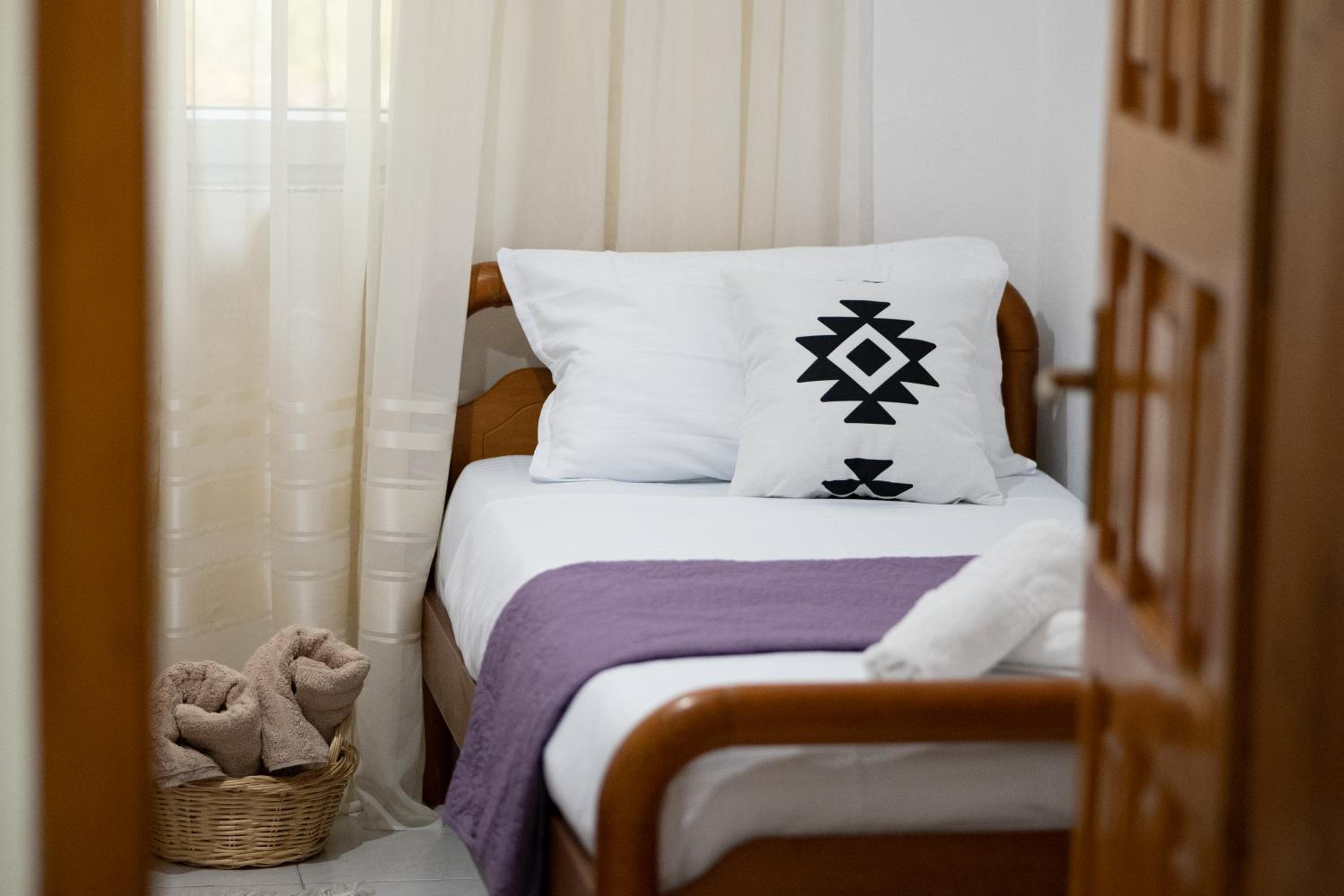 Panoramic View House