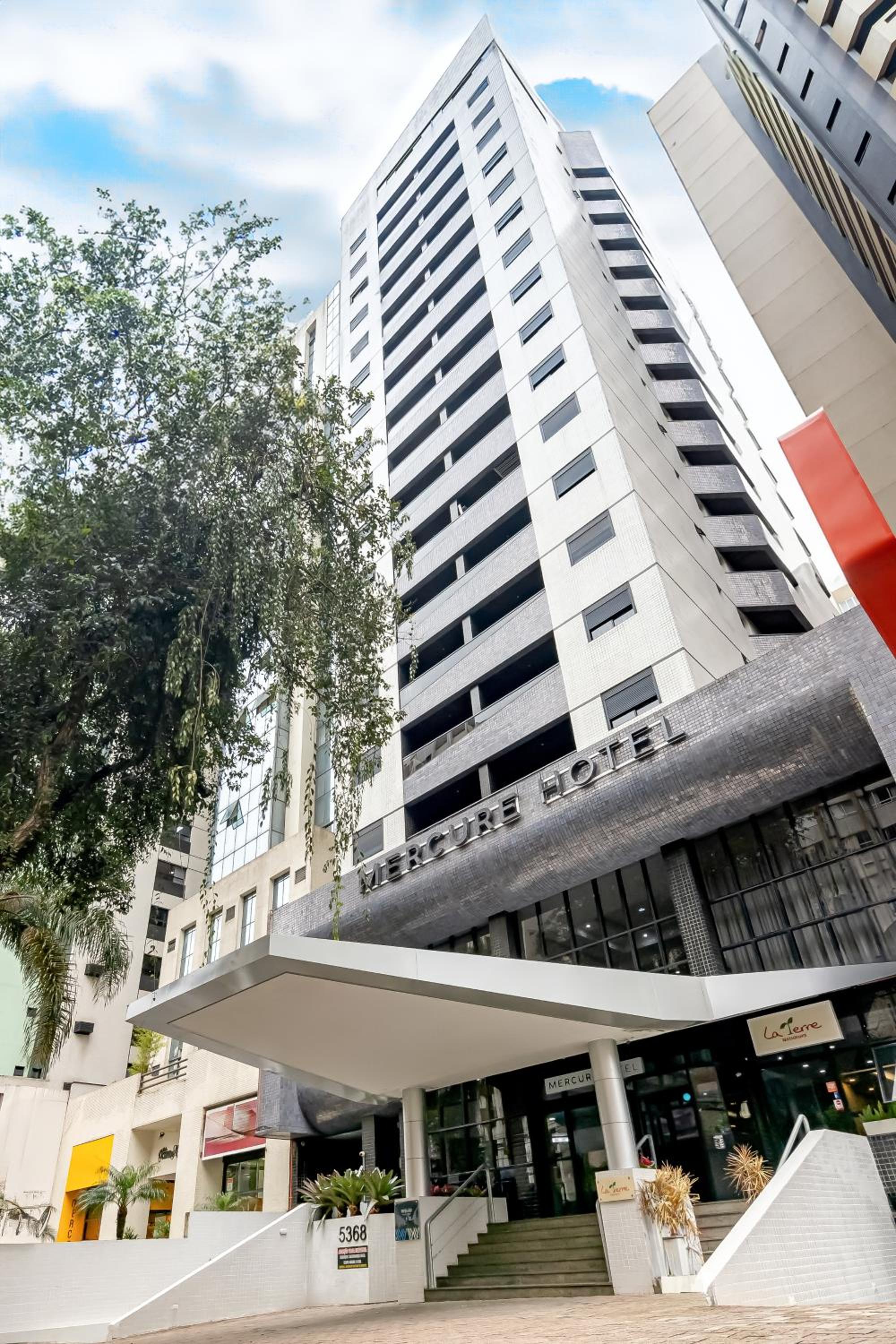 Hotel Mercure Curitiba 7 de Setembro - Image 1