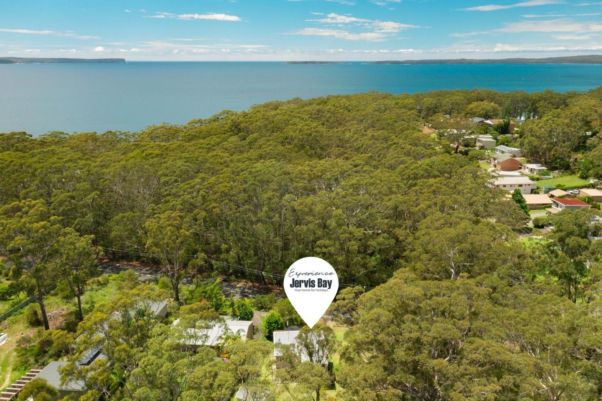 Rocks Place by Experience Jervis Bay