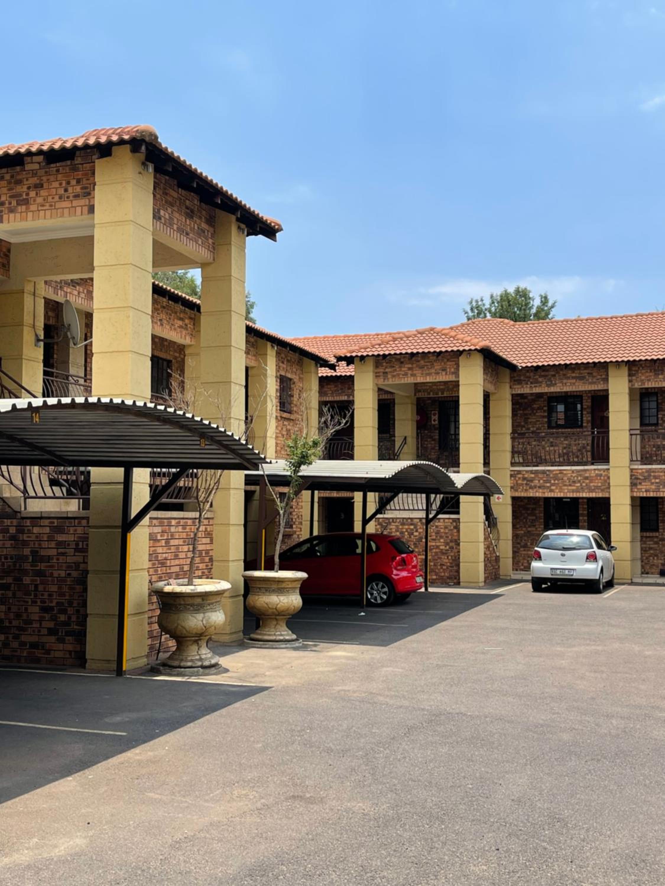 Thorntree Self Catering Apartment, Witbank view 5