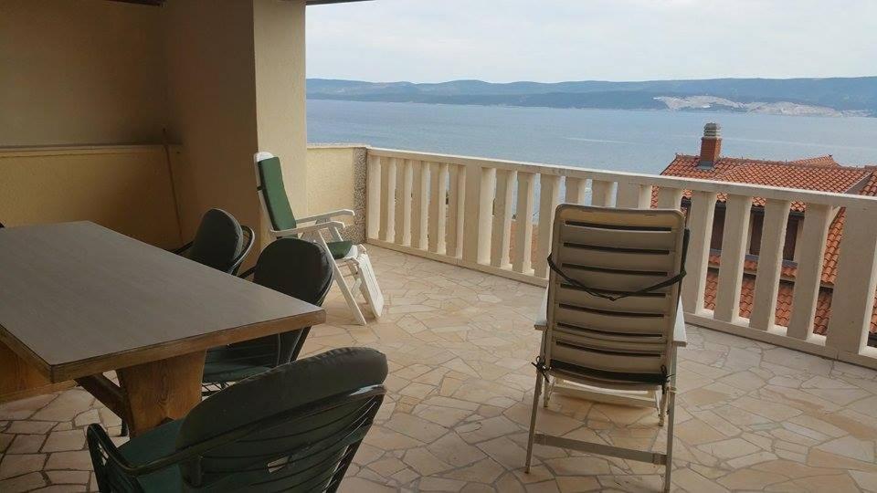 Apartment Dare view 2