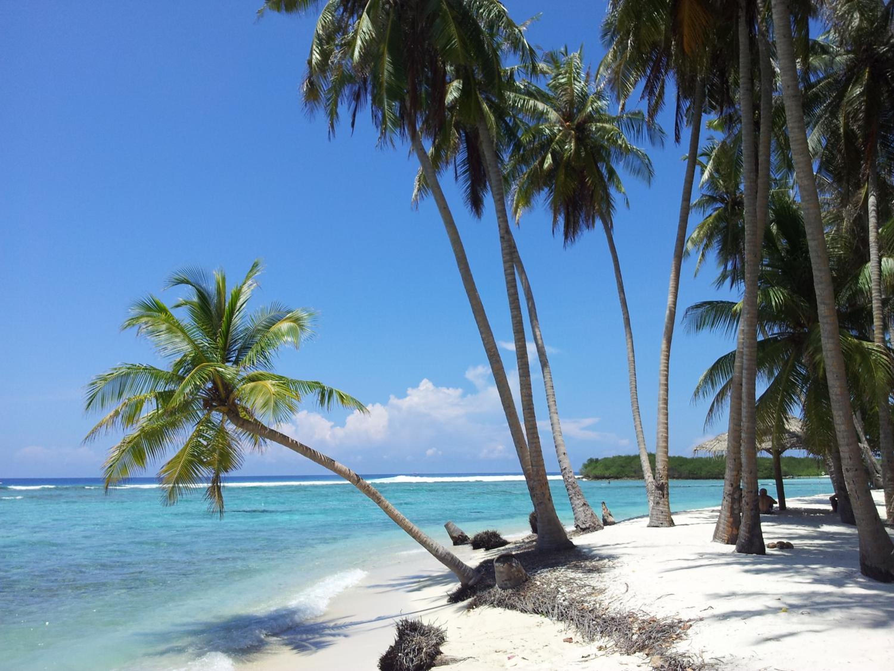 Dream Inn at Thulusdhoo