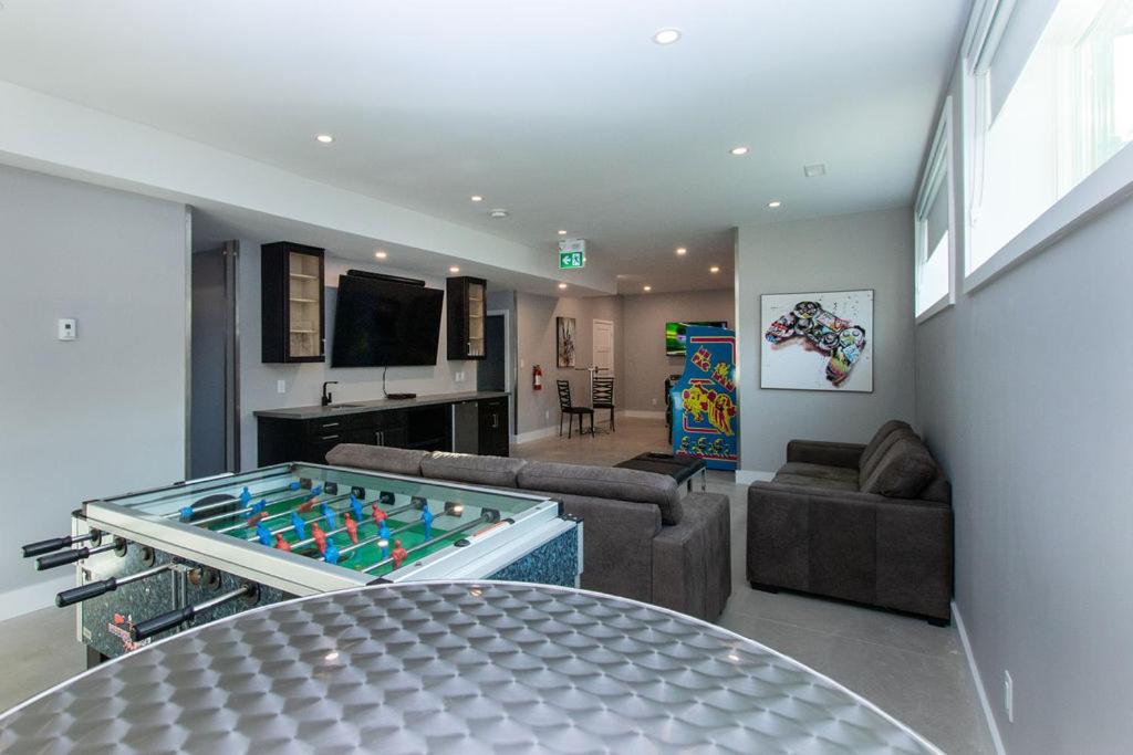 107 Birchview Trail view 2