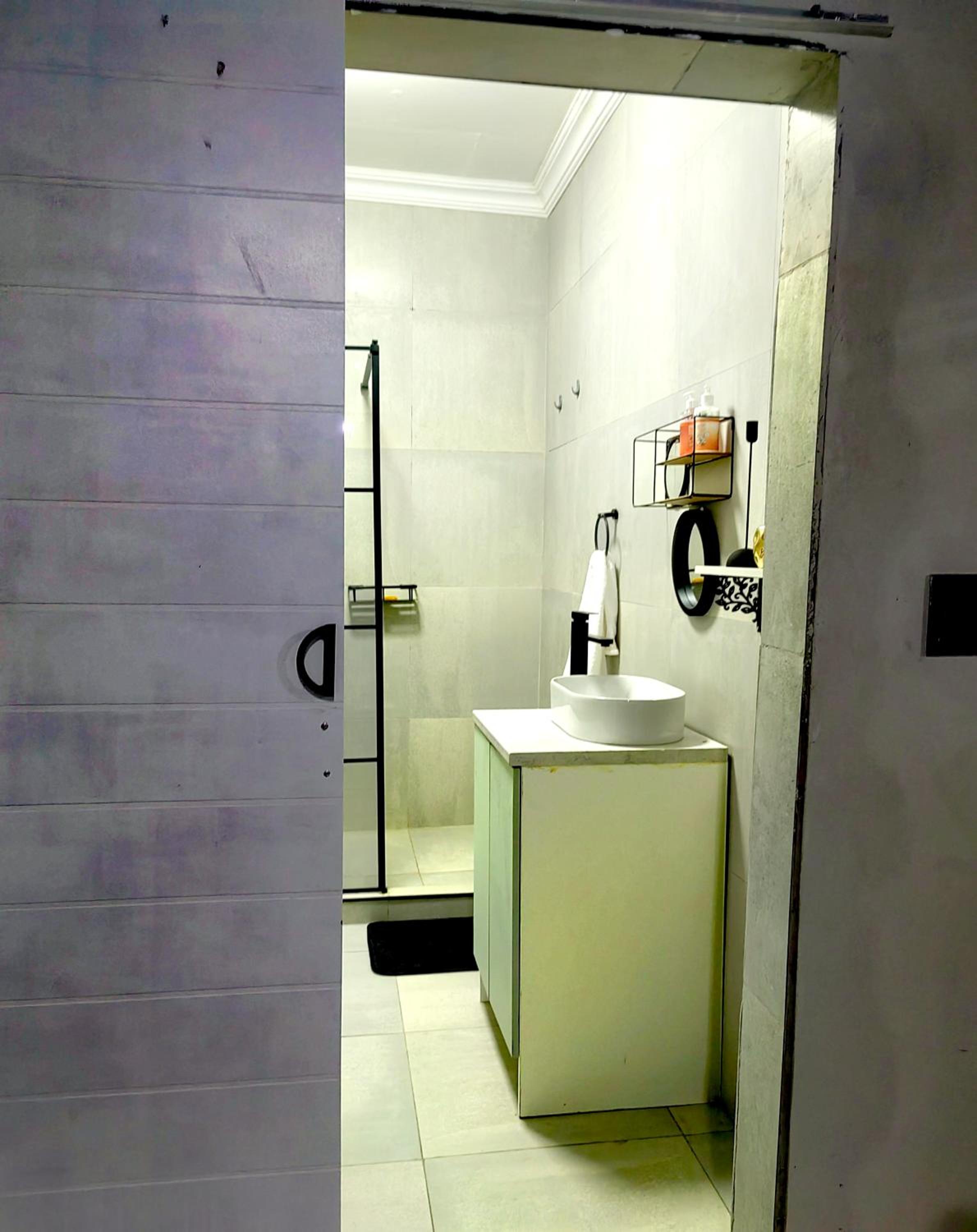 Klaasy Pristine (Luxury Apartment)
