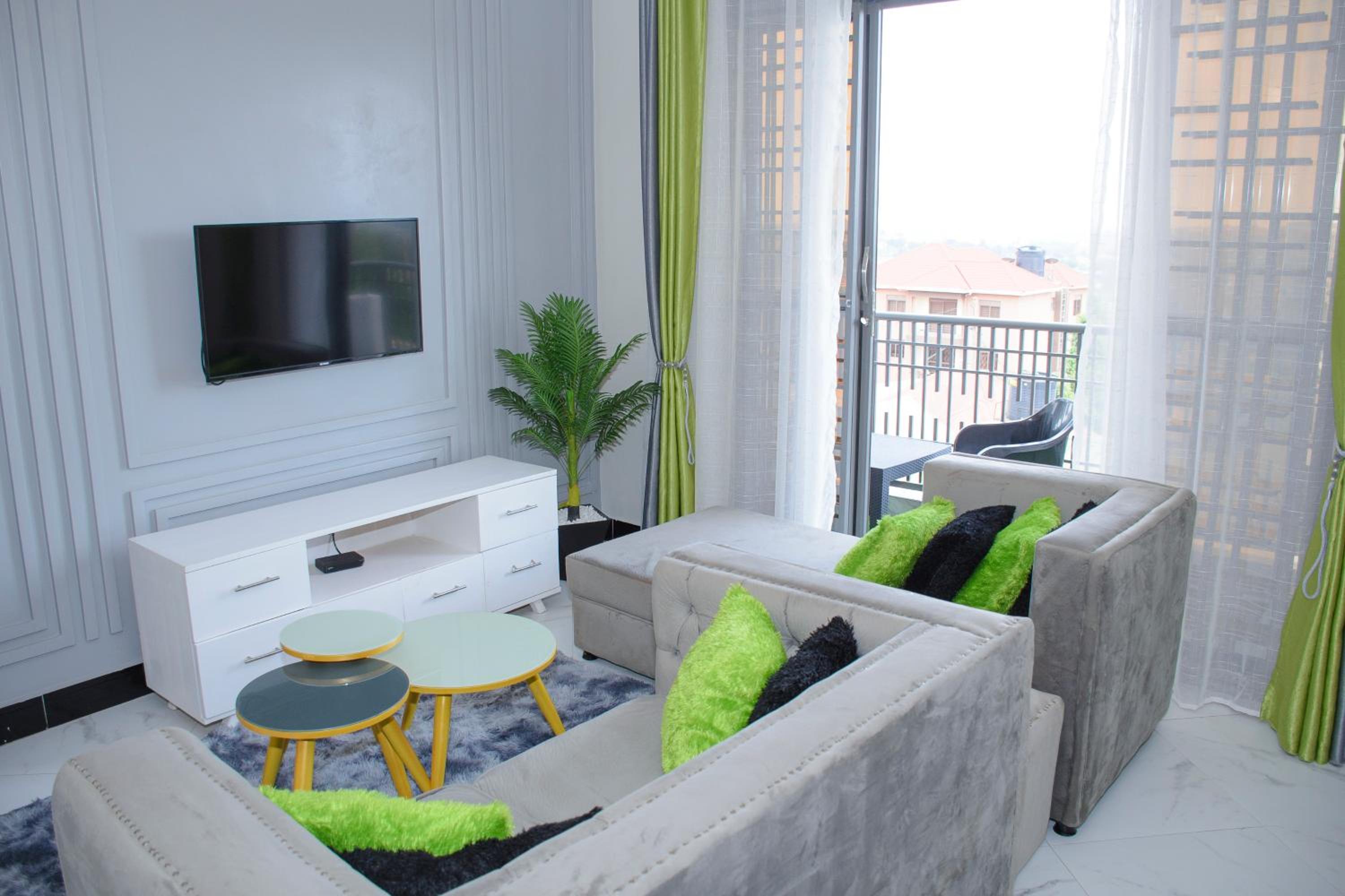 Luxury One Bedroom Apartment Kampala view 4