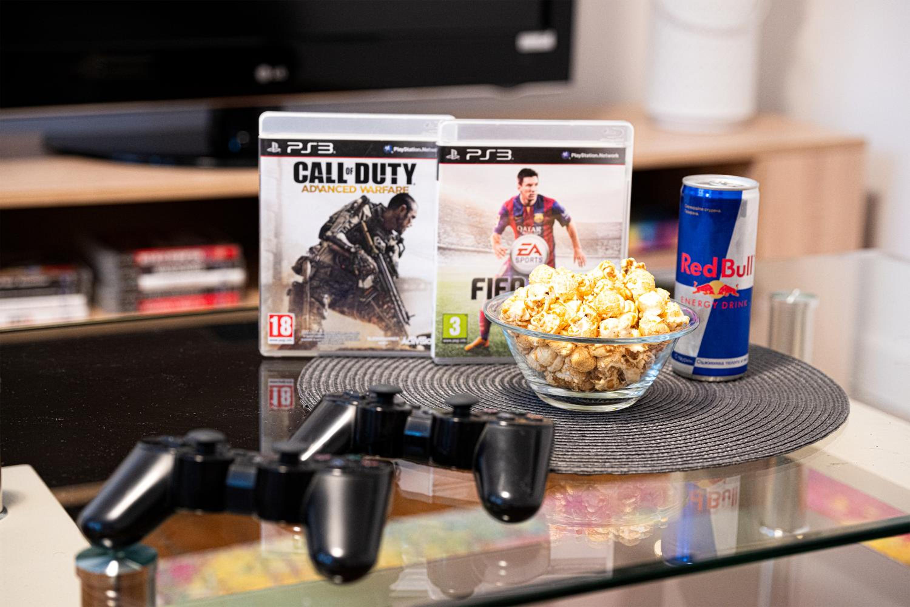 5 min to CityCenter - HOUSE & GARDEN - Netflix, Playstation & WiFi