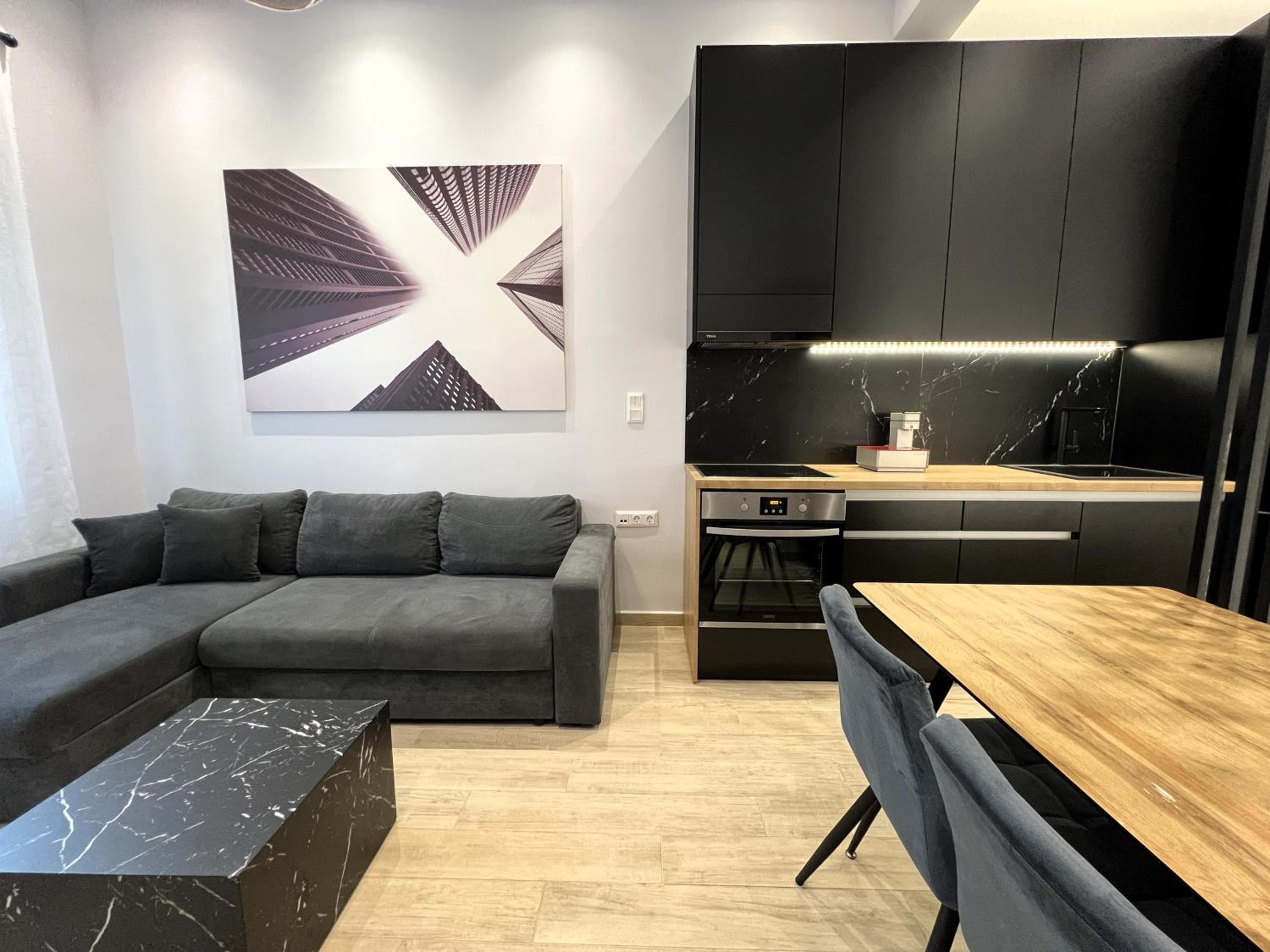 B1 Luxury Studio - Property Image 3